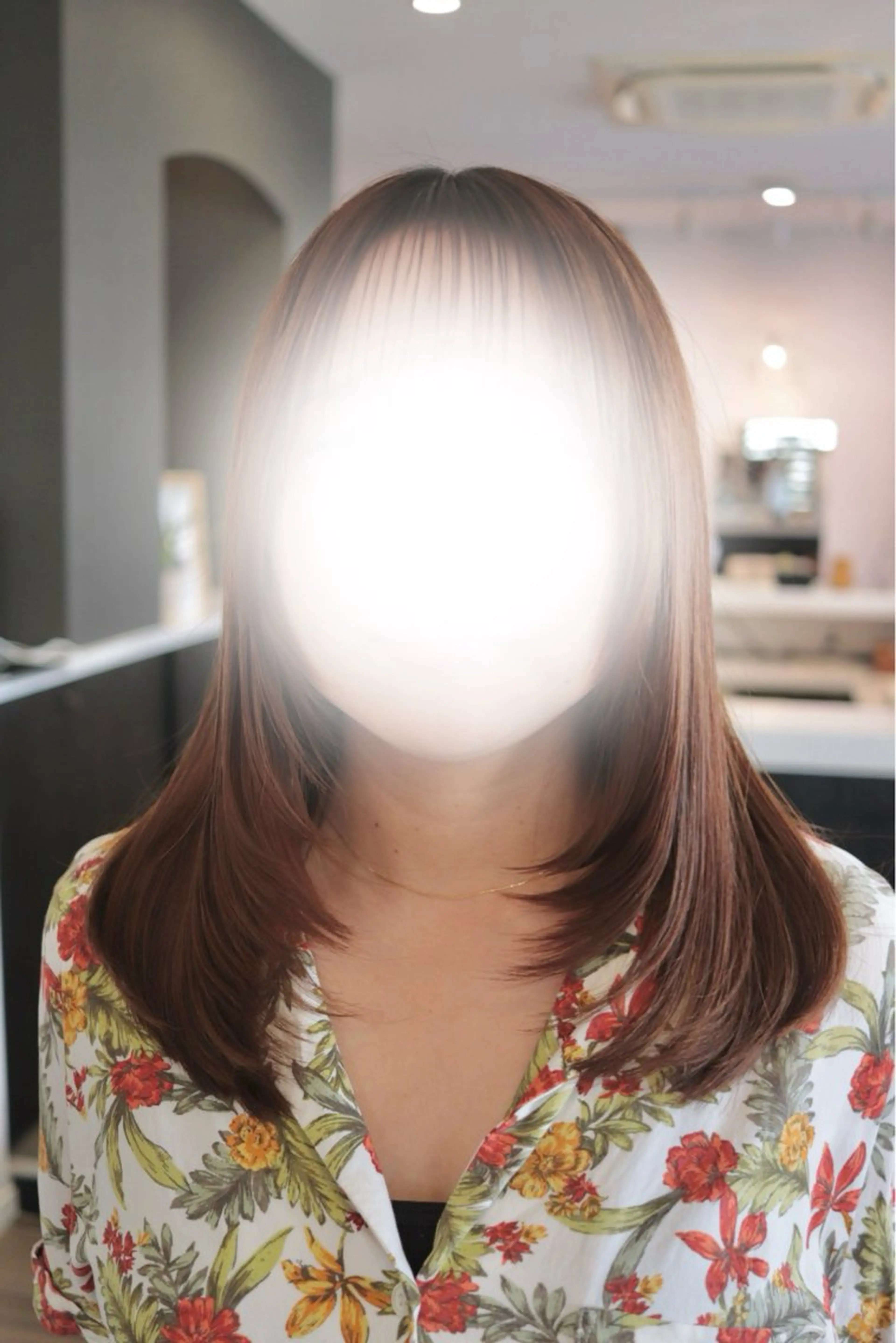 セミロング 顔まわりレイヤー レイヤーカット shampoo hair salon所属・shampoo ryukaのヘアスタイル