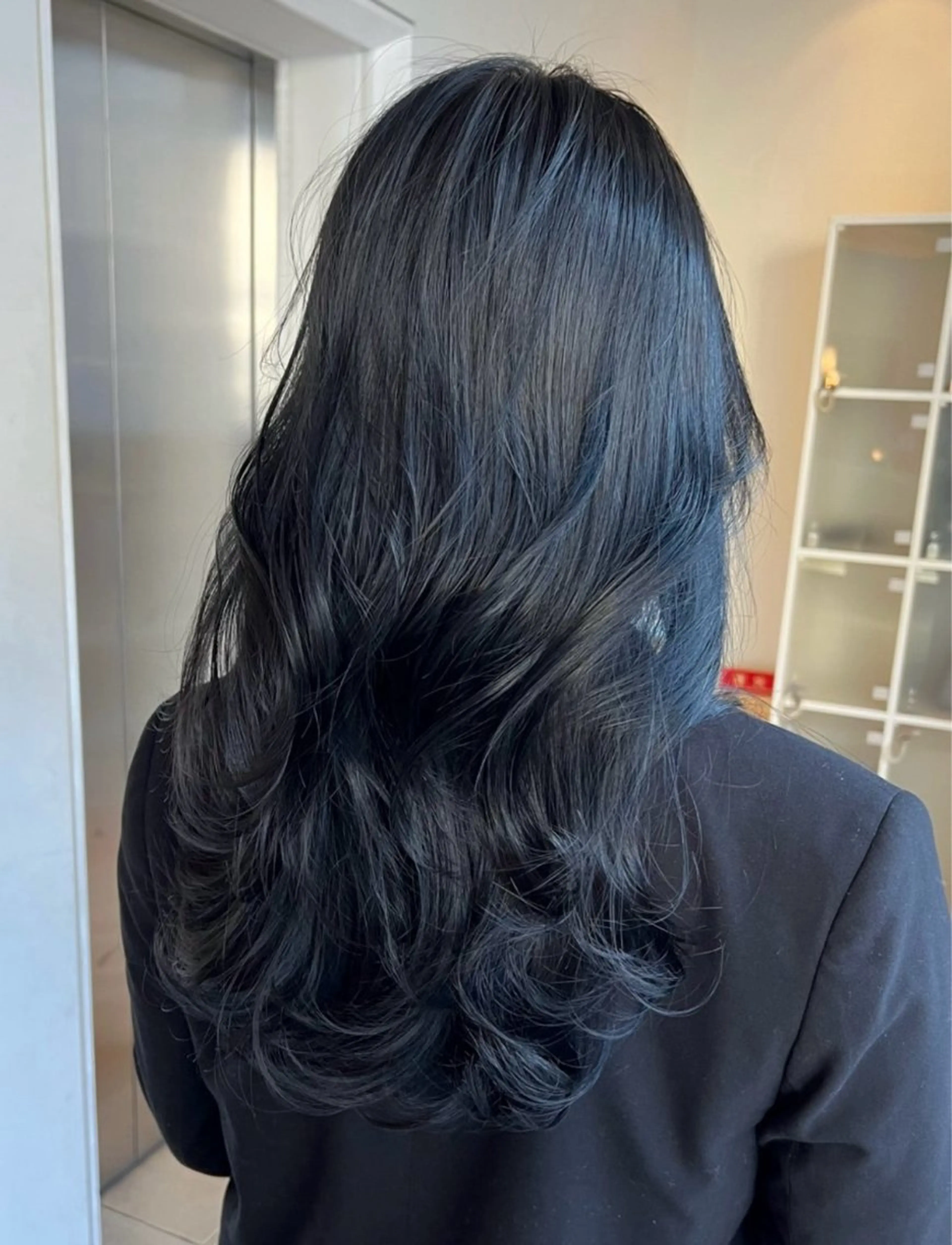 うる艶トリートメント付き✨寒色ワンカラーの写真