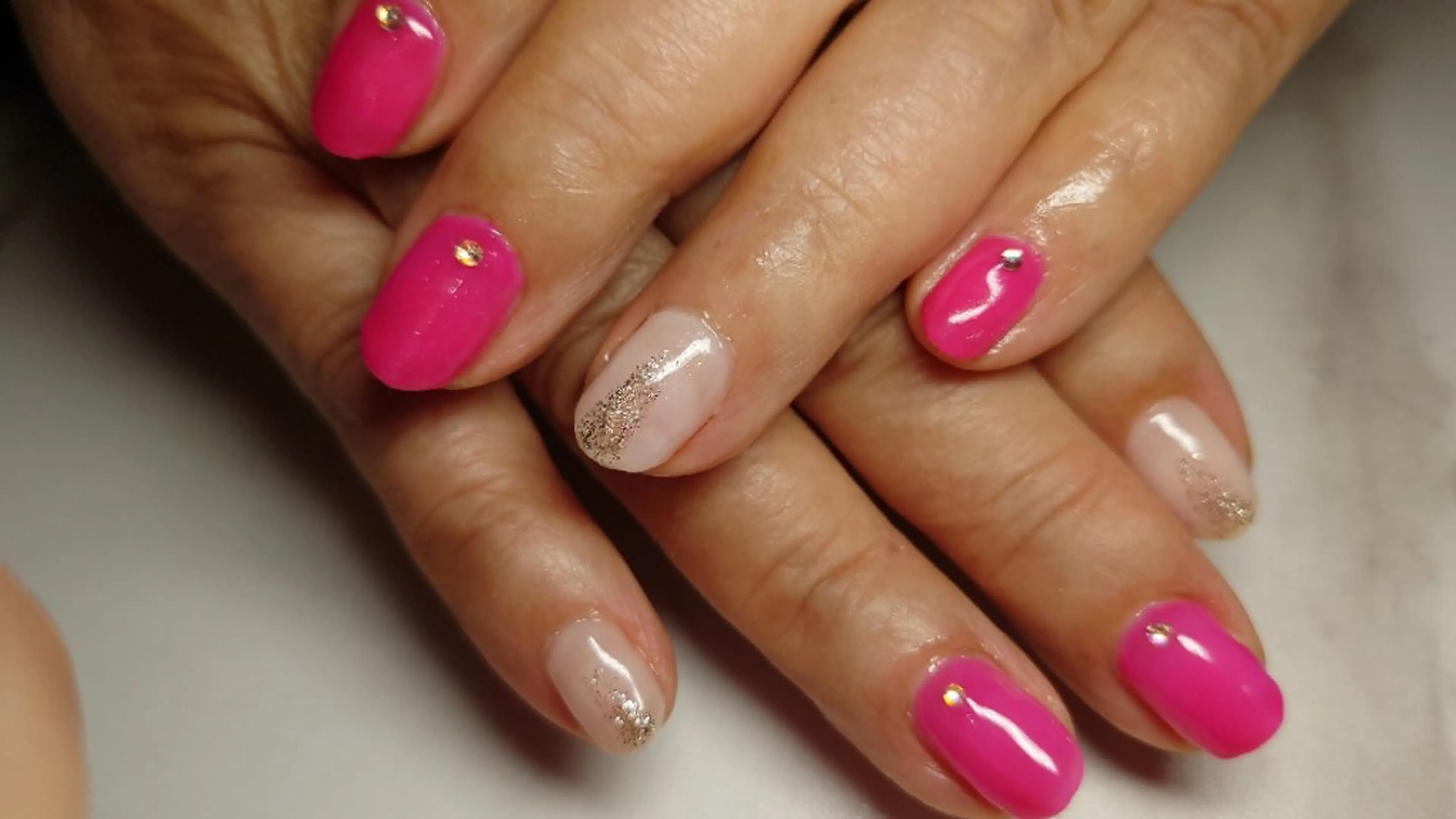 ネイル ピンク シンプルネイル 春ネイル Private　Nailsalon　AMA所属・にへい ゆかのネイルデザイン