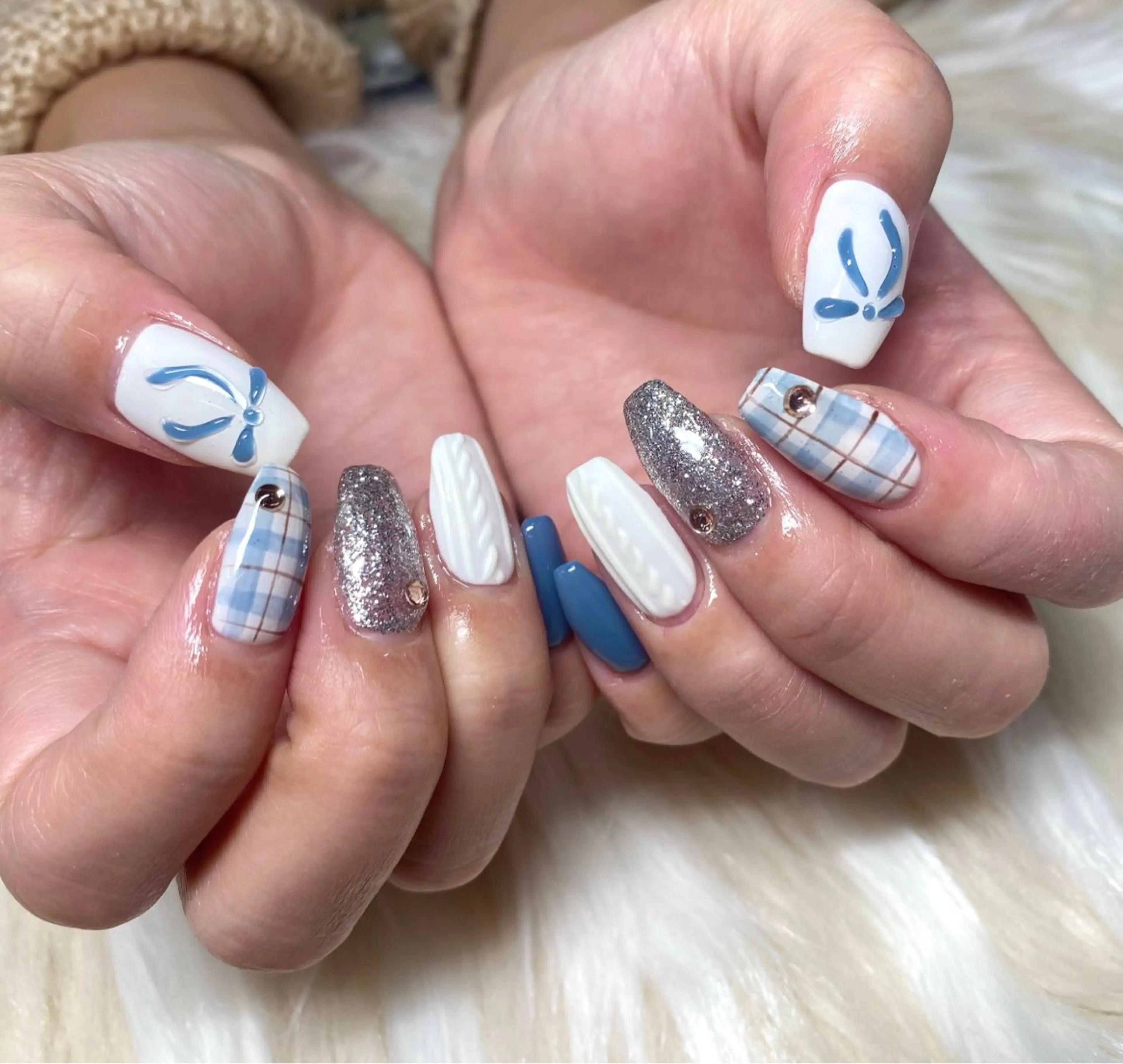 ネイル 長さ出し フレンチネイル ジェルネイル グラデーション 韓国ネイル ハンドネイル Nail&eye Belire 新宿のネイルデザイン