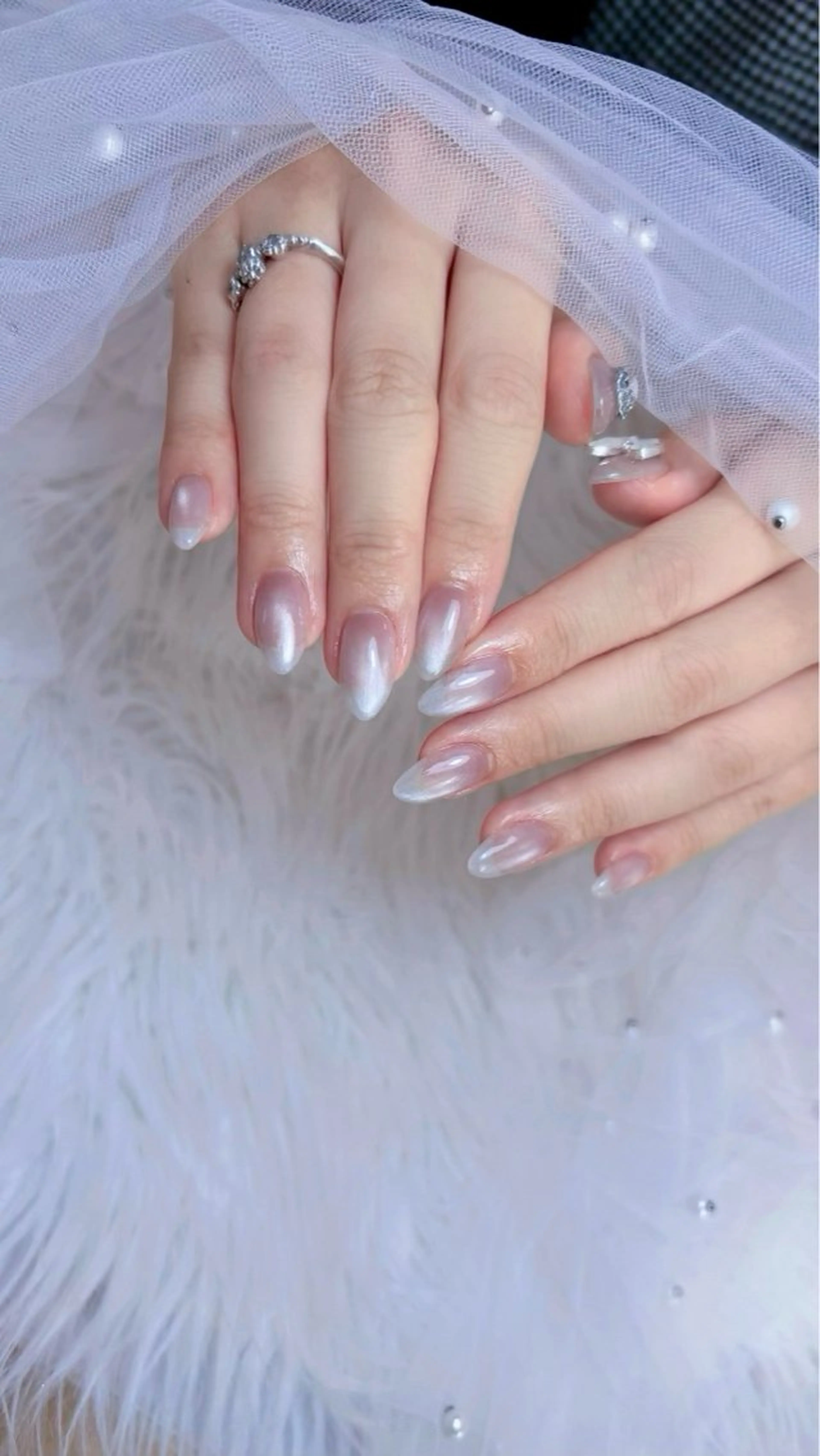 ネイル ワンカラーネイル ハンドネイル 𝑬𝑹𝑰𝑲𝑨 𓂃🎀𓈒𓏸のネイルデザイン