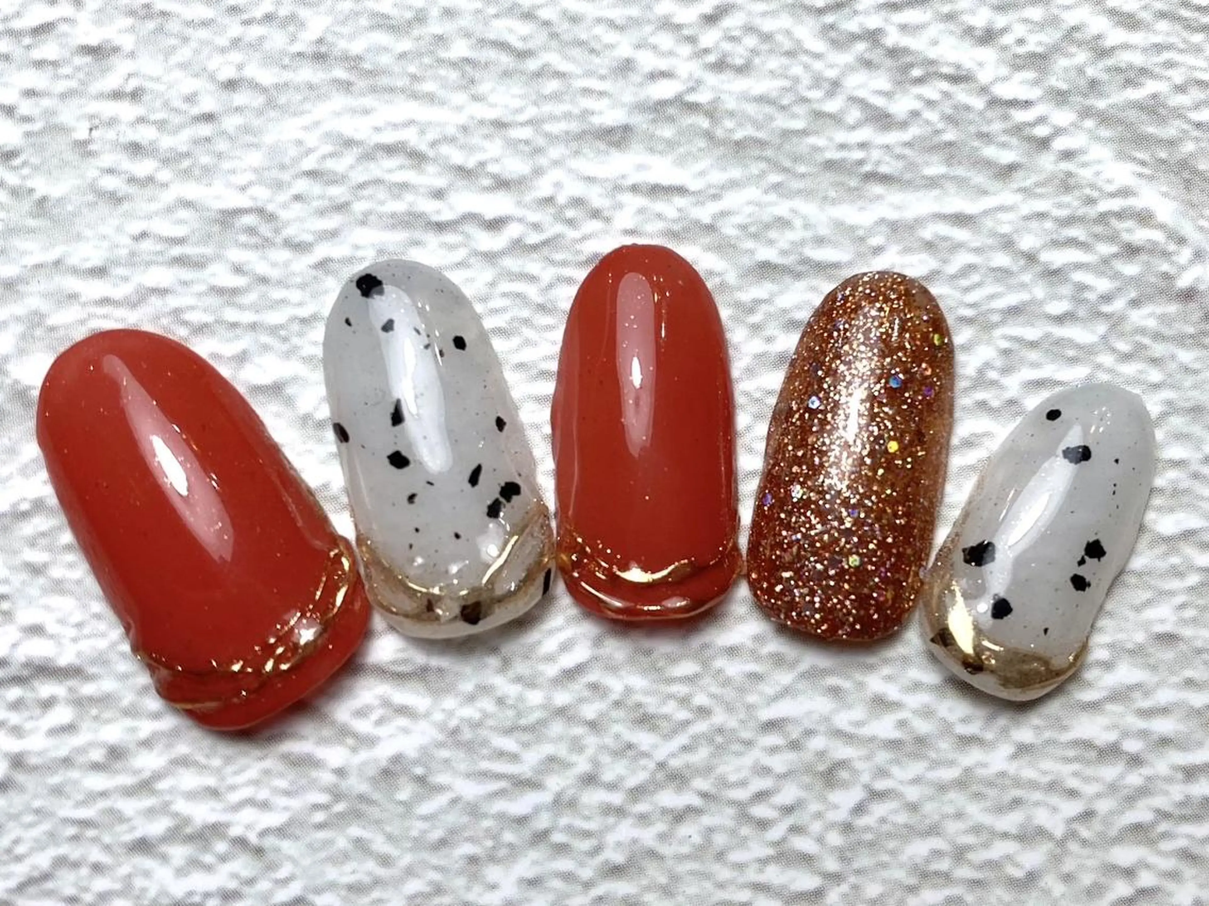 ネイル ハンドネイル Ellie Nail Honamiのネイルデザイン