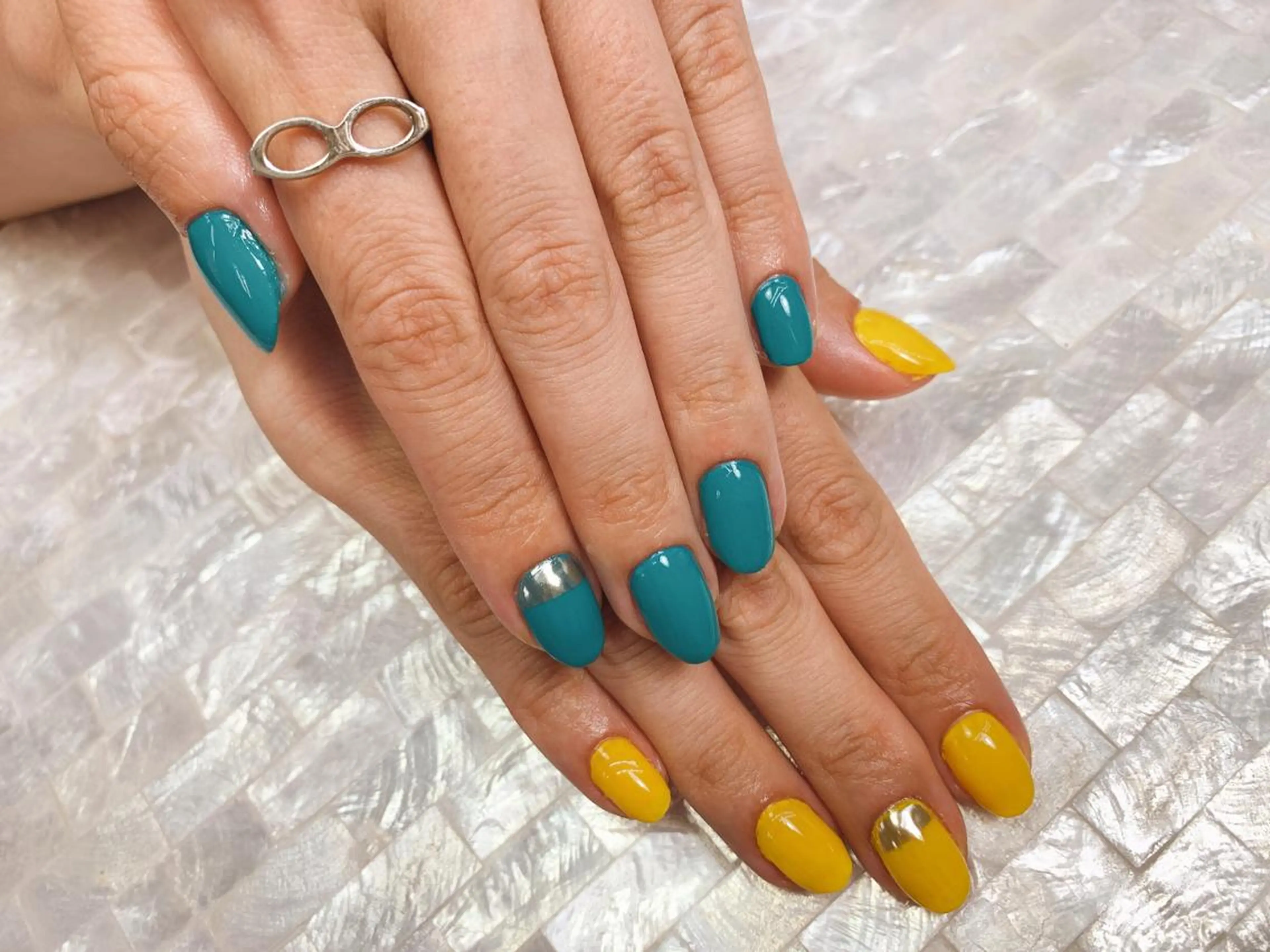 ネイル Bianca TORII🌞のネイルデザイン