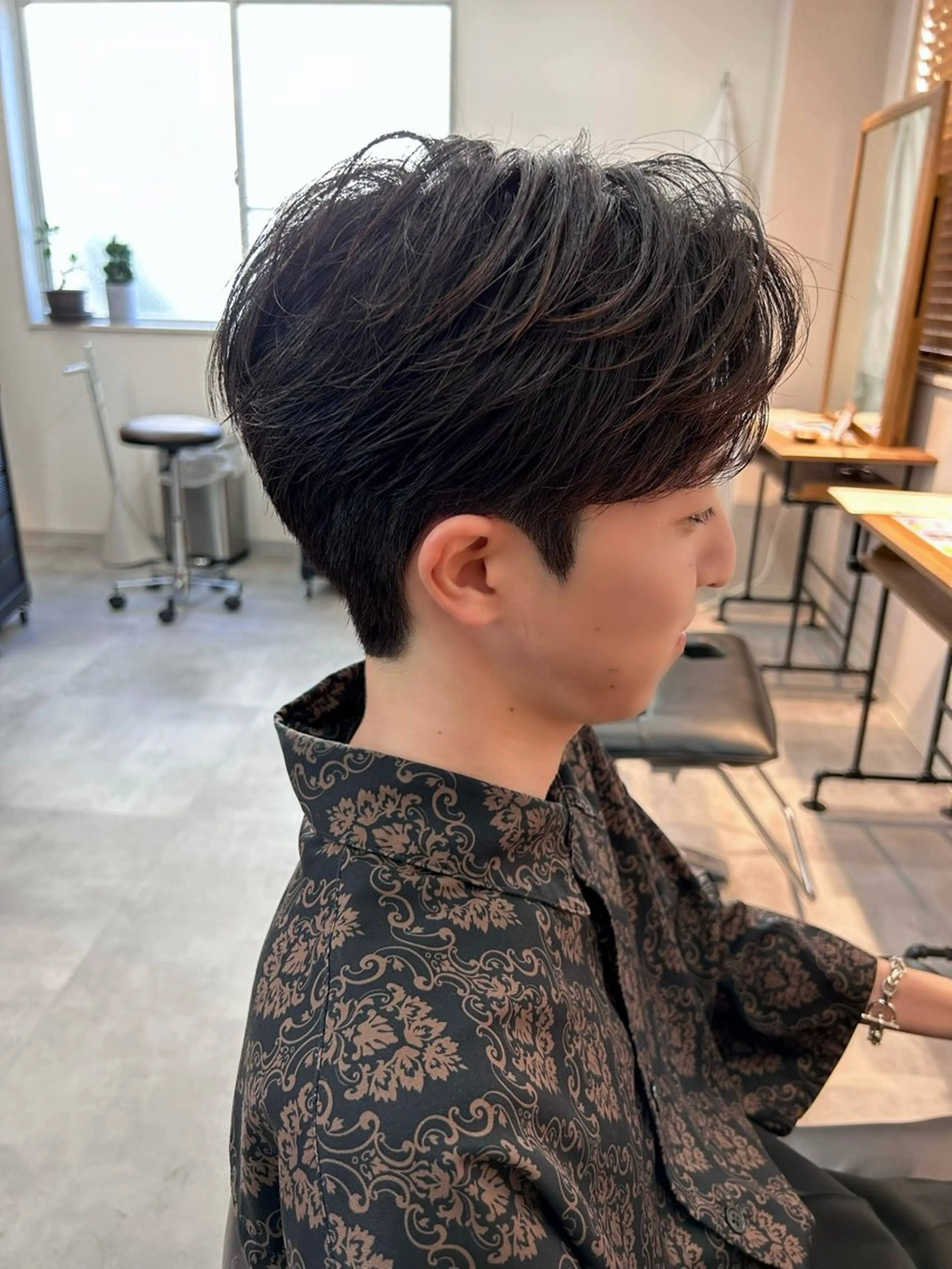 メンズ センターパート ダウンパーマ フェザーパーマ メンズ韓国風 メンズパーマ カット パーマ ダウンパーマ/メンズ パーマ/千葉駅/下田のヘアスタイル