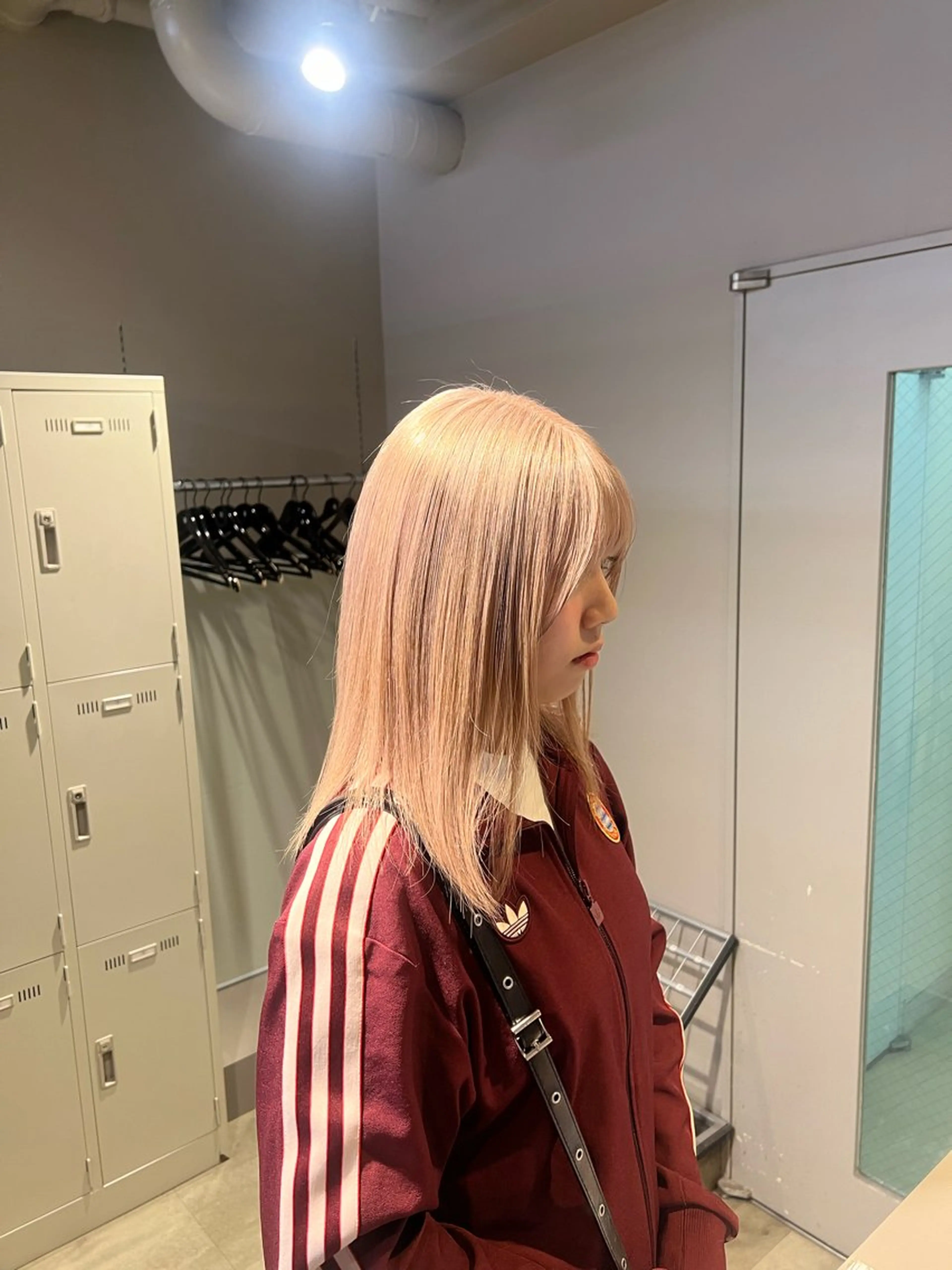 ミディアム カラー ヘアカラー 韓国レイヤーカット /ダブルカラーのヘアスタイル