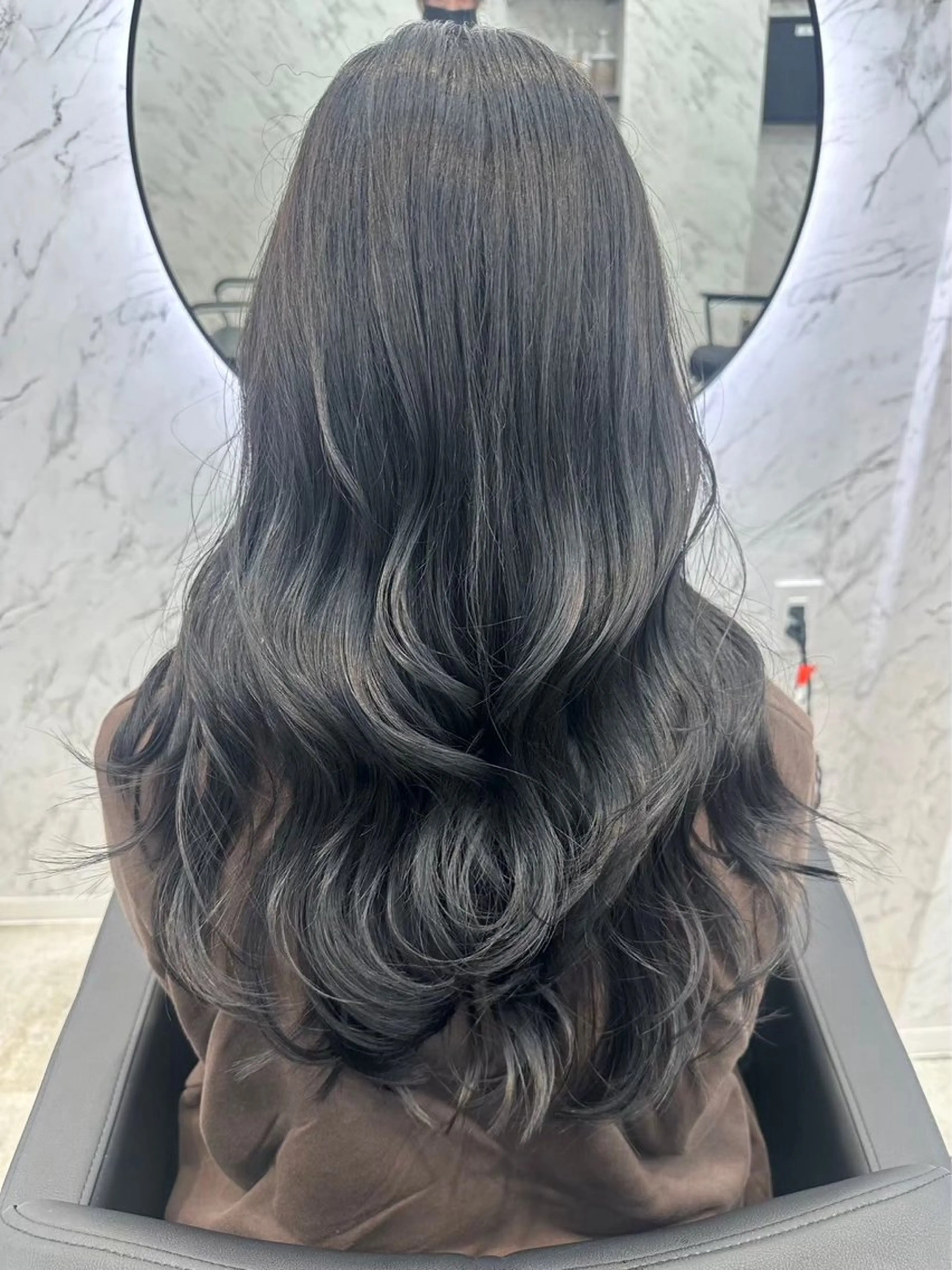 ロング カラー グレージュ ヘアカラー トリートメント 艶カラー 🇰🇷💎MIUのヘアスタイル