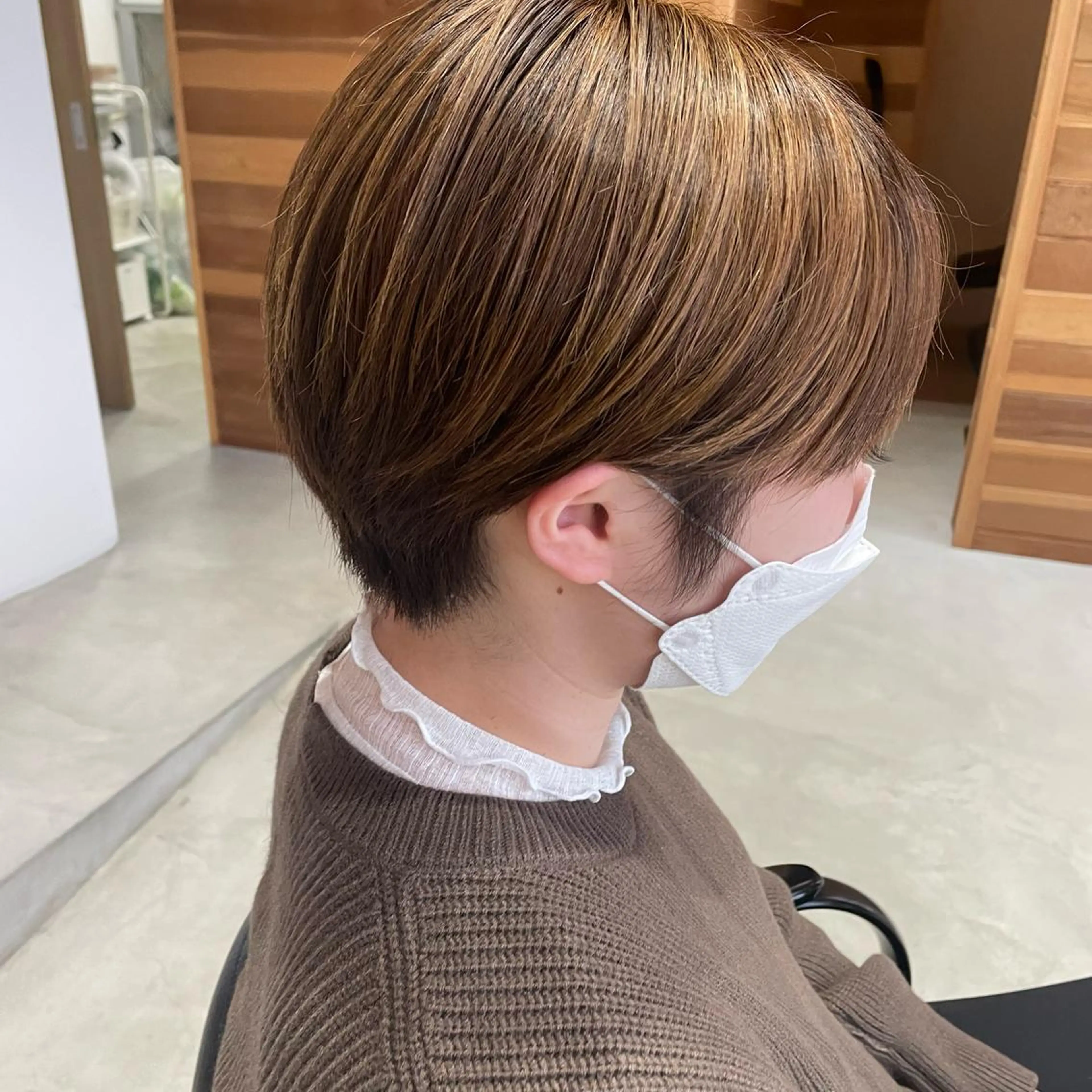 ショート カラー カット ヘアカラー SOU所属・ふるかわ れなのヘアスタイル