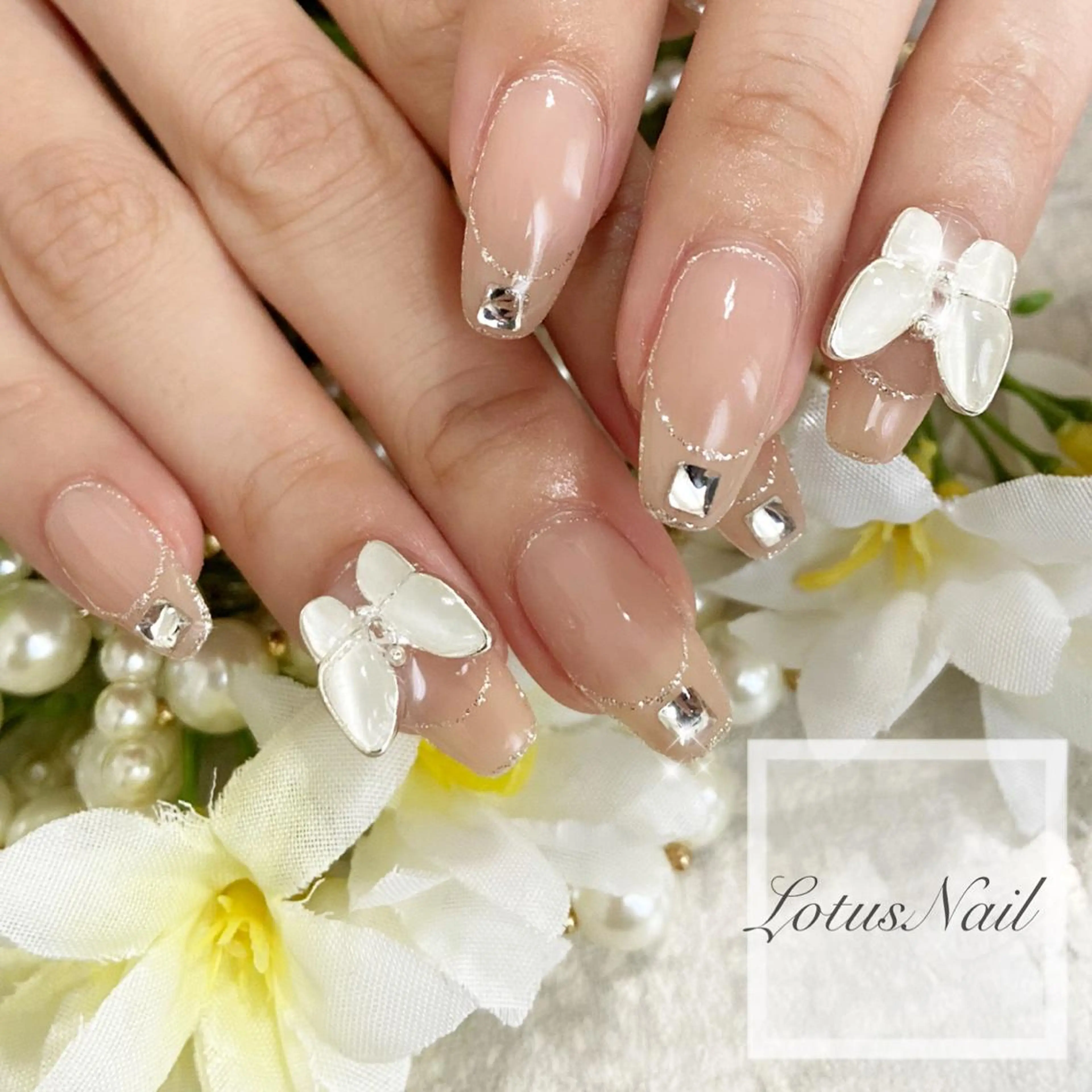 ネイル ハンドネイル Lotus Nailのネイルデザイン