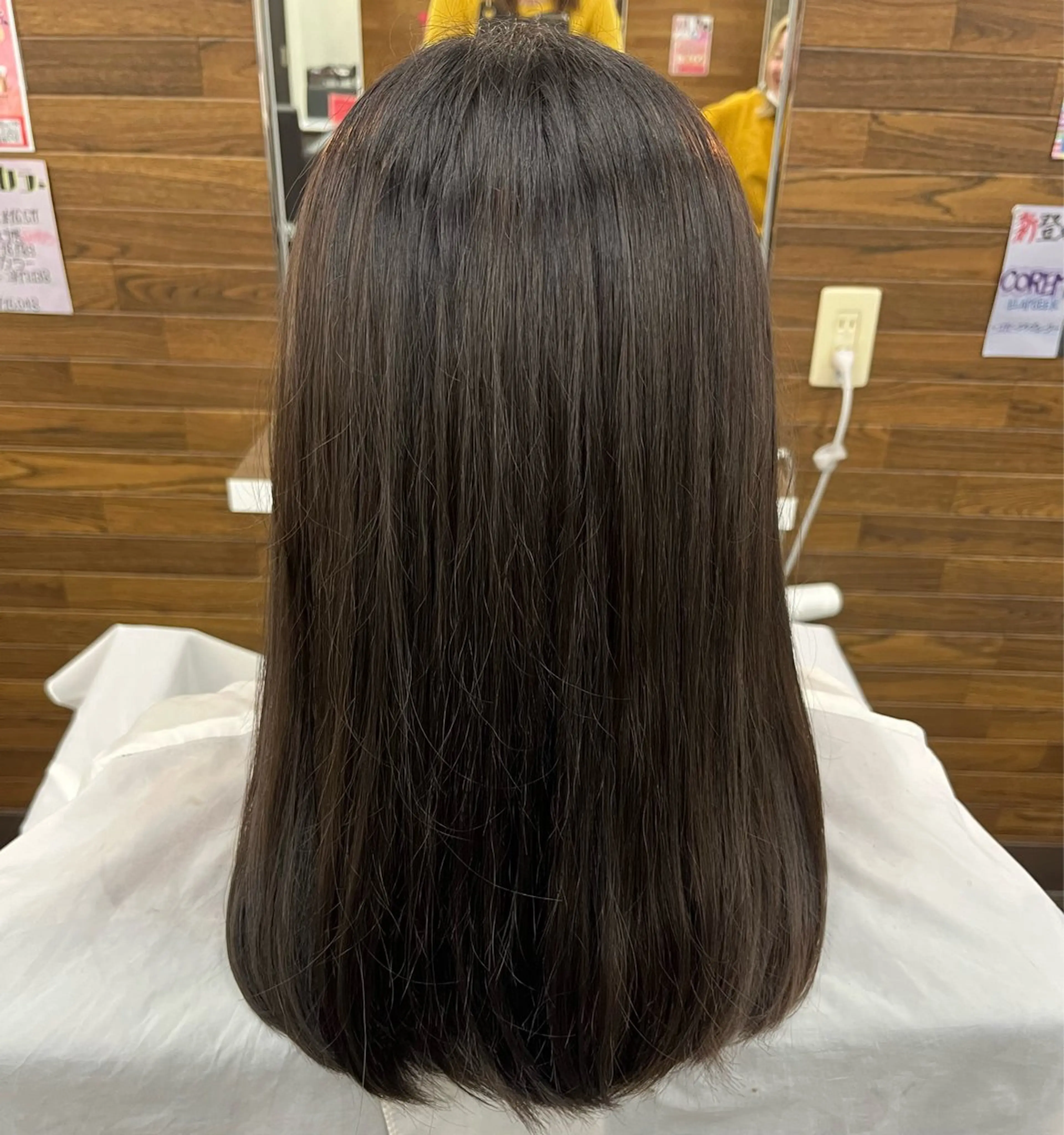 カラー mits HARUNAのヘアスタイル