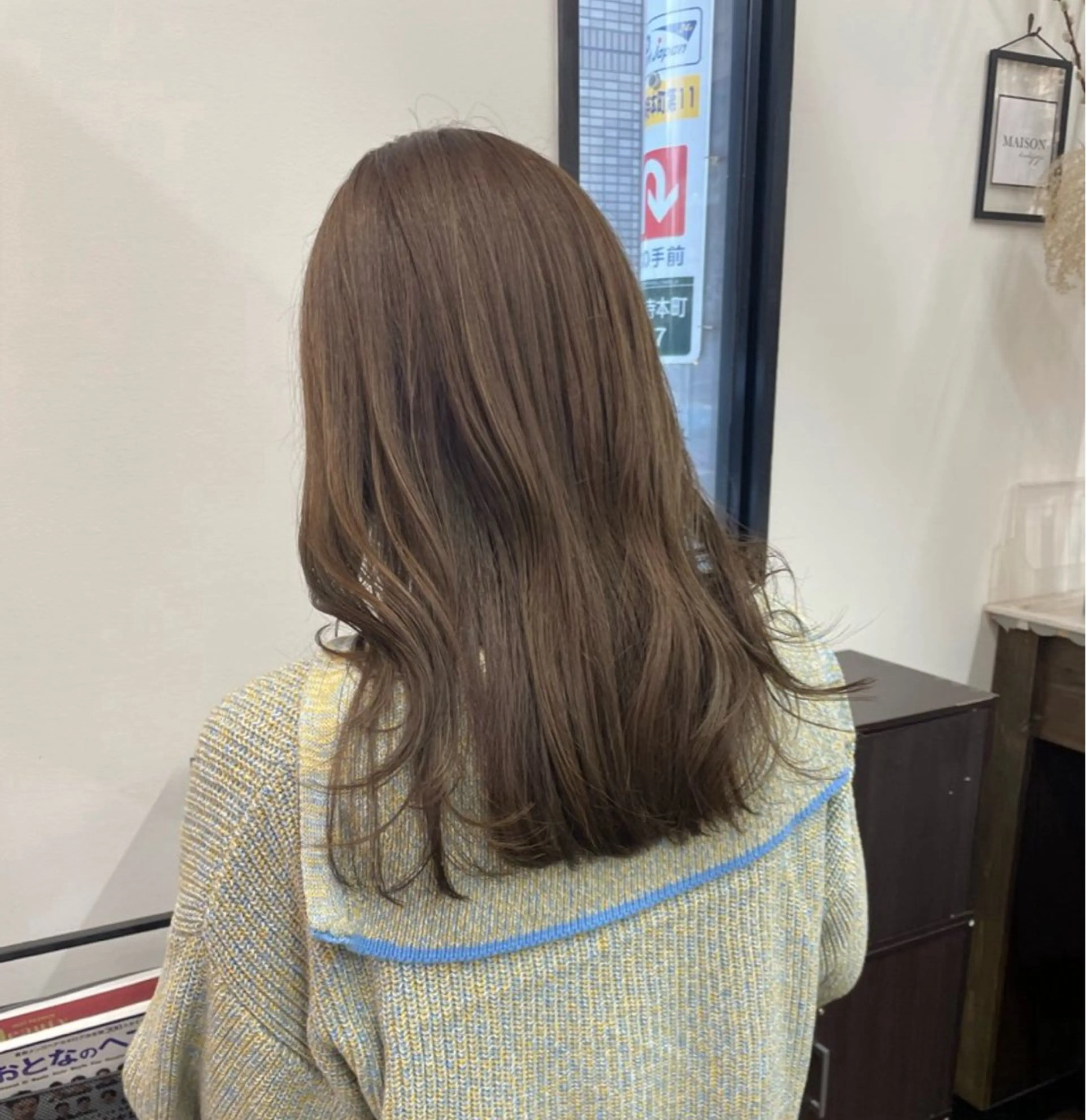セミロング カラー ベージュカラー ブリーチ ブリーチなしカラー オリーブベージュ くすみベージュカラー 🪻HARUKAのヘアスタイル