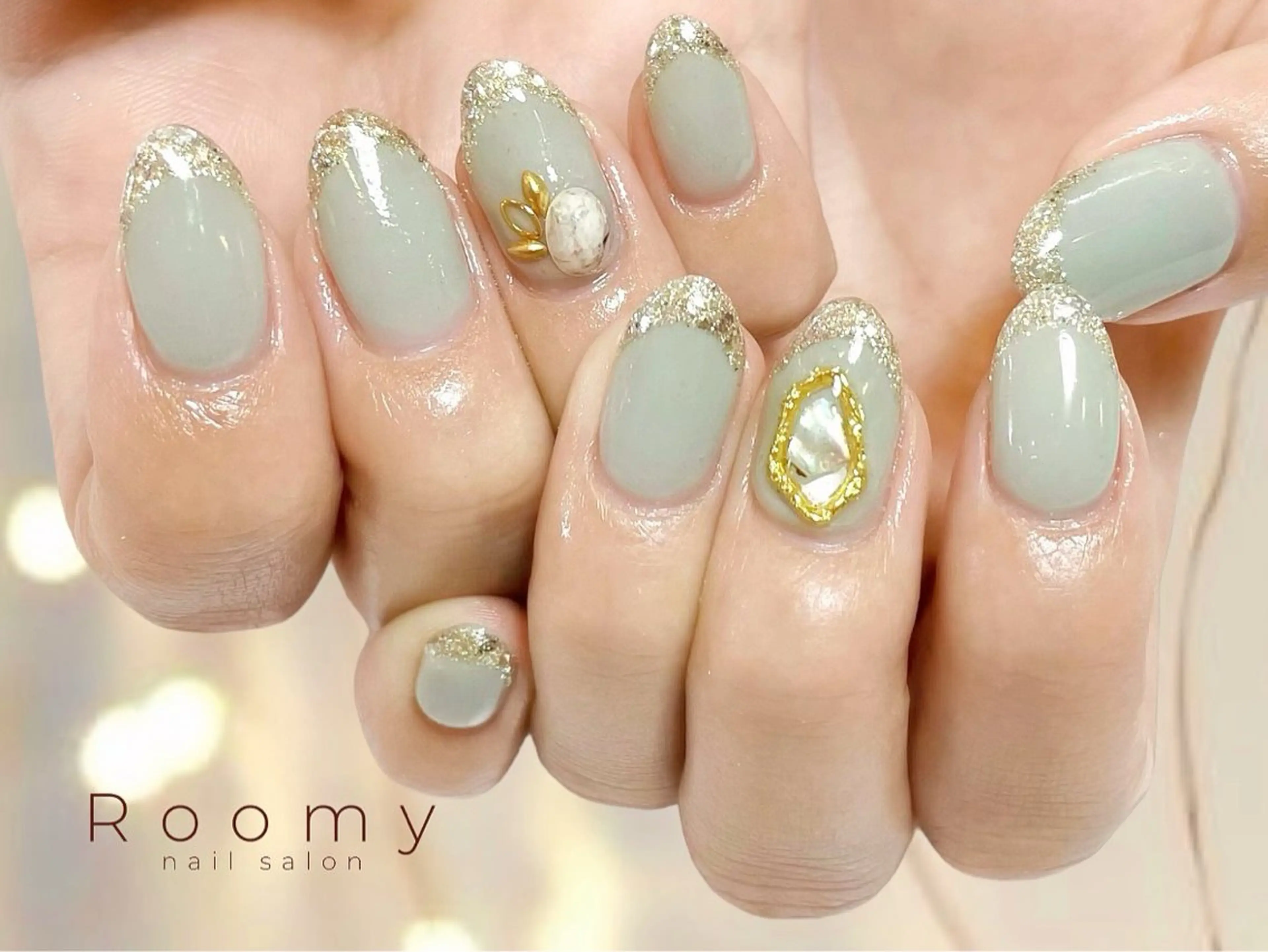 ネイル フレンチネイル ジェルネイル グラデーション ラメ(グリッター) マグネットネイル ハンドネイル nail salon Roomy 竹ノ塚所属・nail salon Roomy 竹ノ塚のネイルデザイン