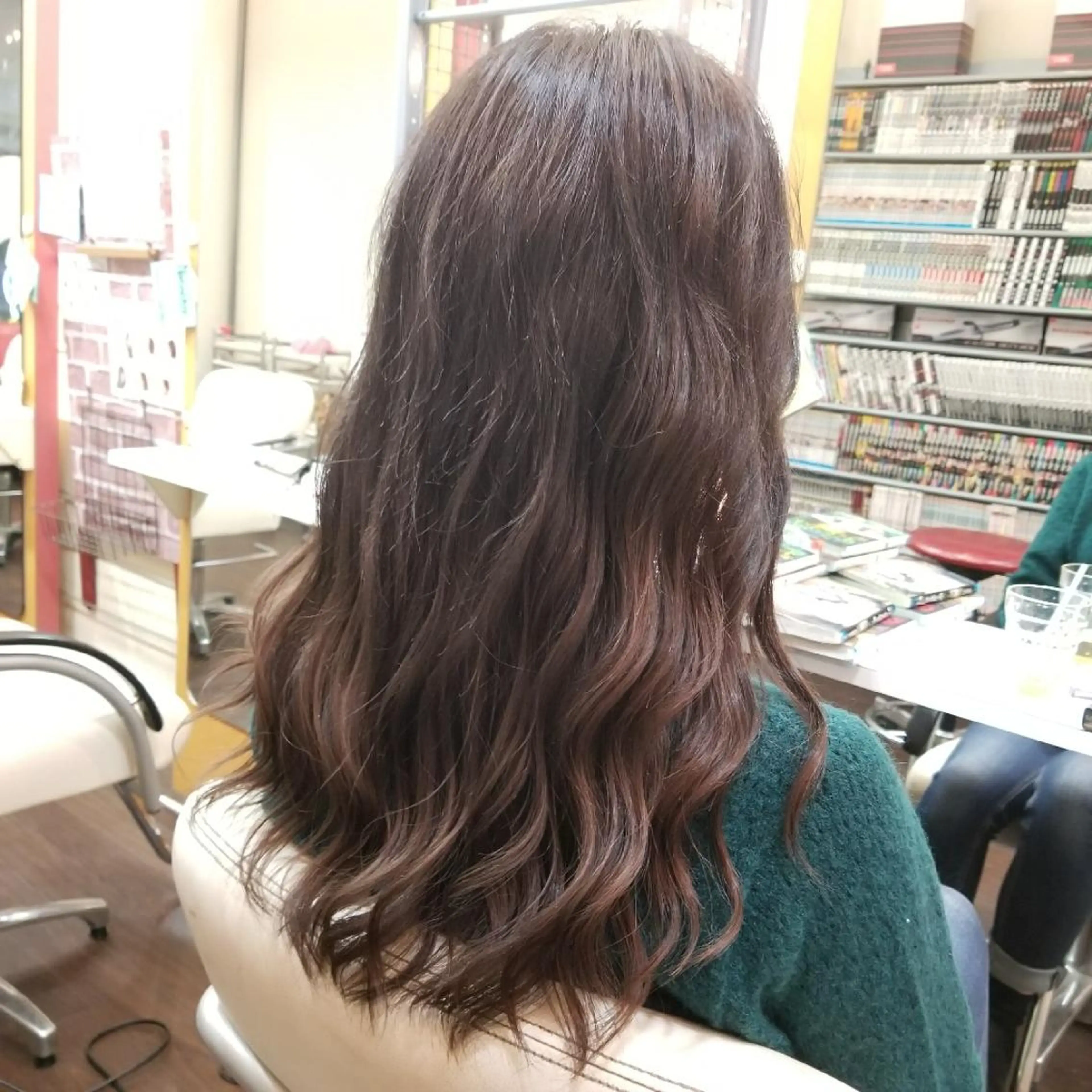 セミロング カラー カット ヘアカラー 植田 修平/エクステ /髪質改善カラーのヘアスタイル