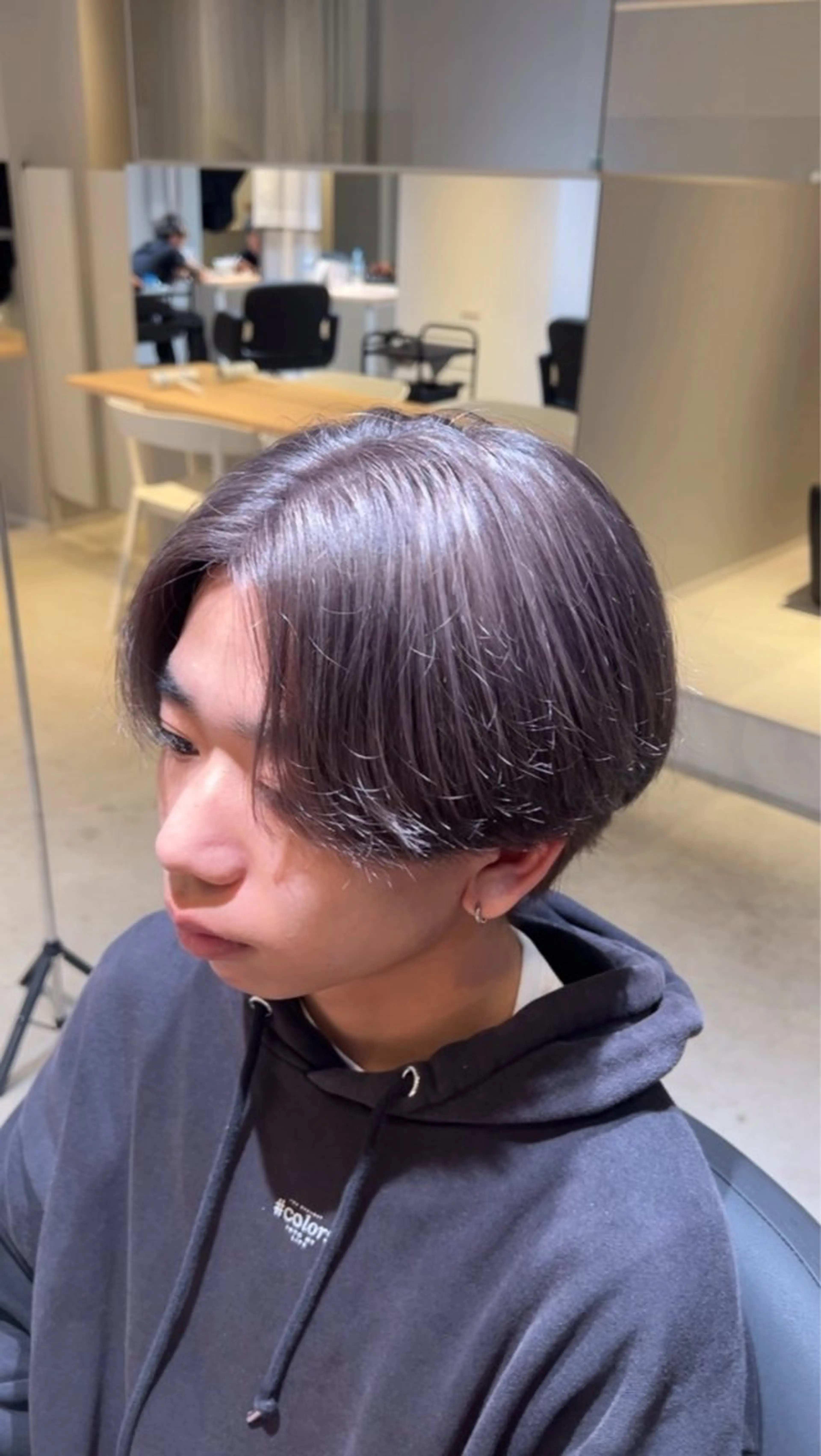 ミディアム カラー メンズ ヘアカラー ナカムラ ツバサのヘアスタイル