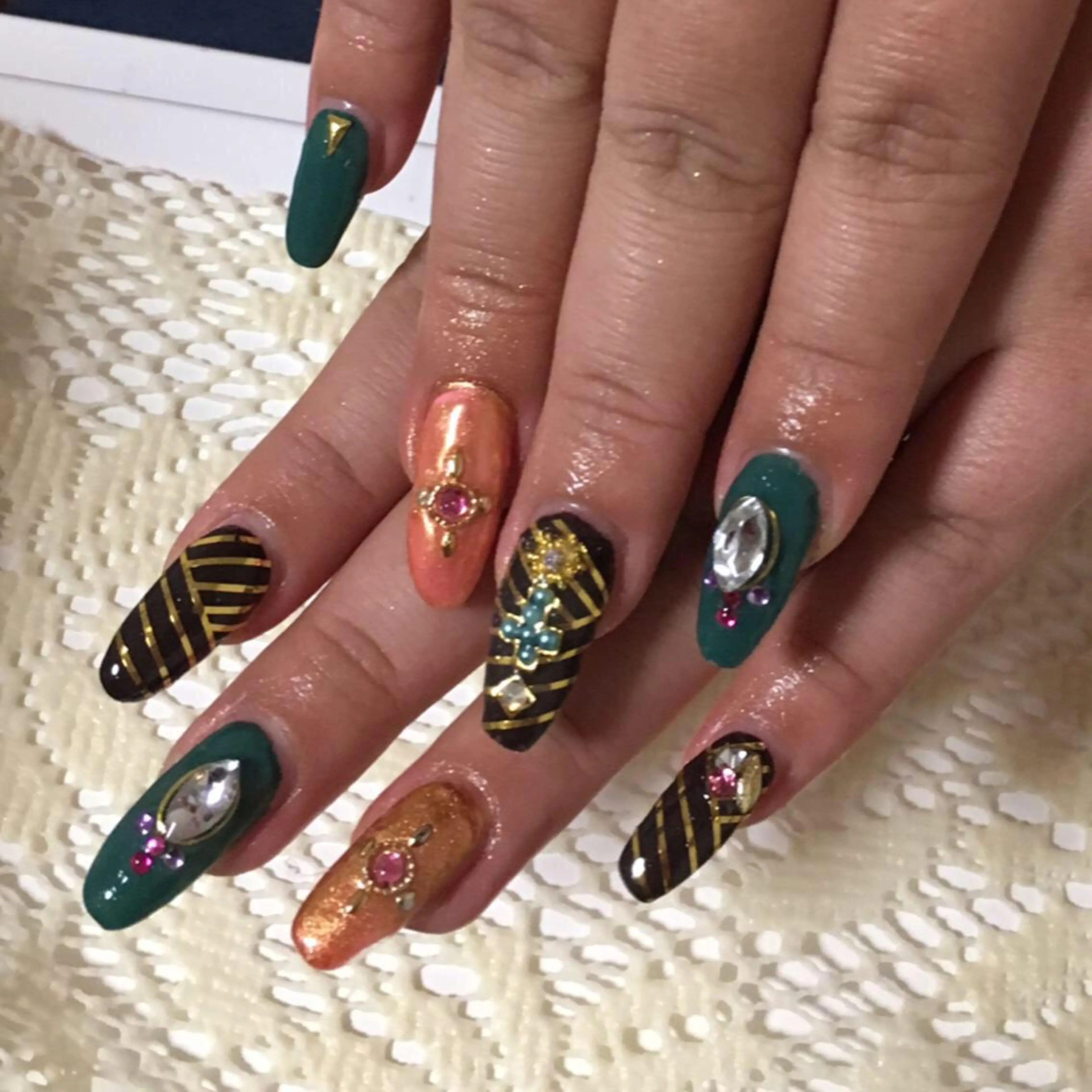 ネイル ジェルネイル ハードジェル 藤 あやのネイルデザイン