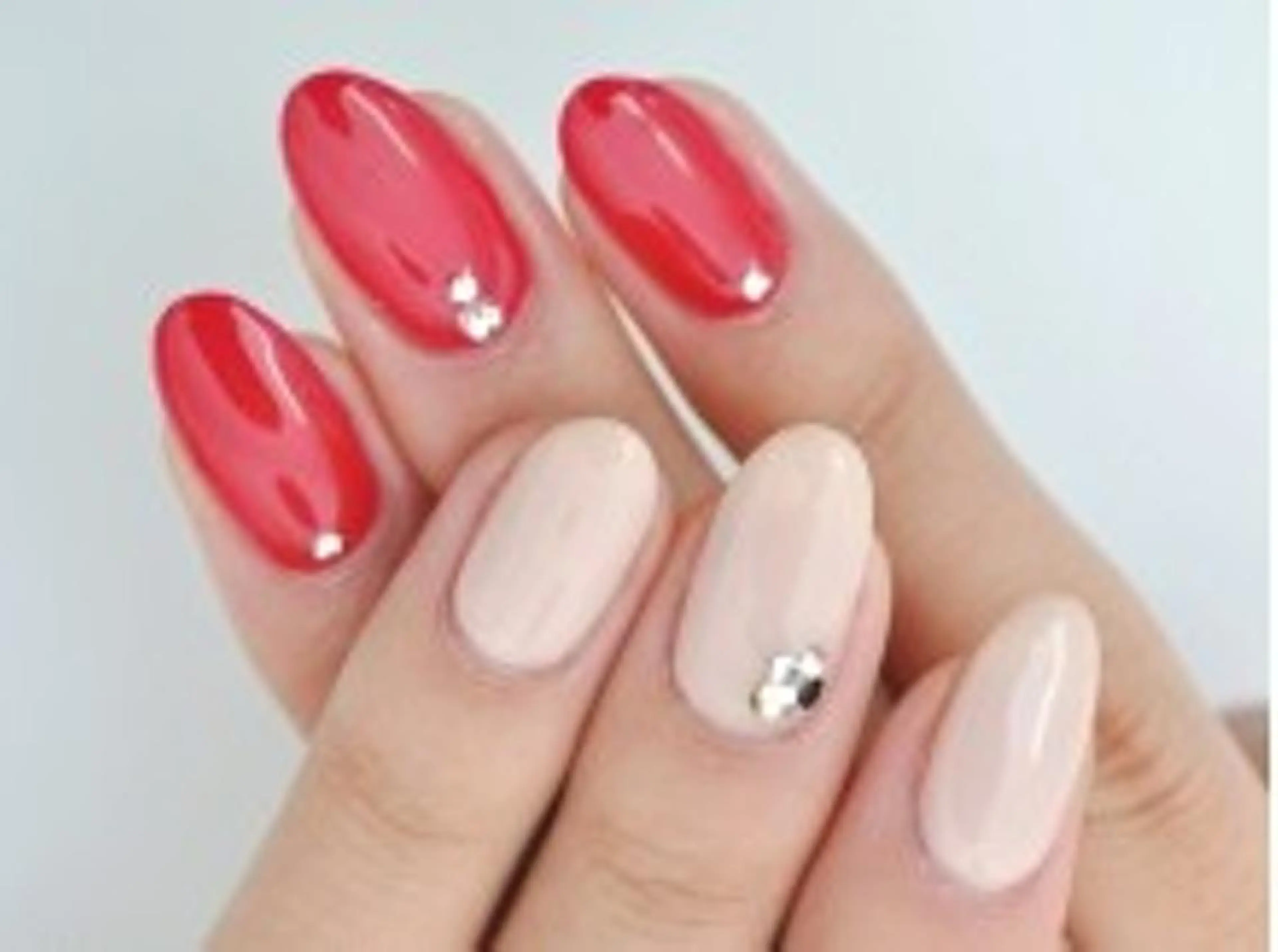 ネイル ワンカラーネイル シンプルネイル ストーンネイル ハンドネイル privateサロン creaのネイルデザイン