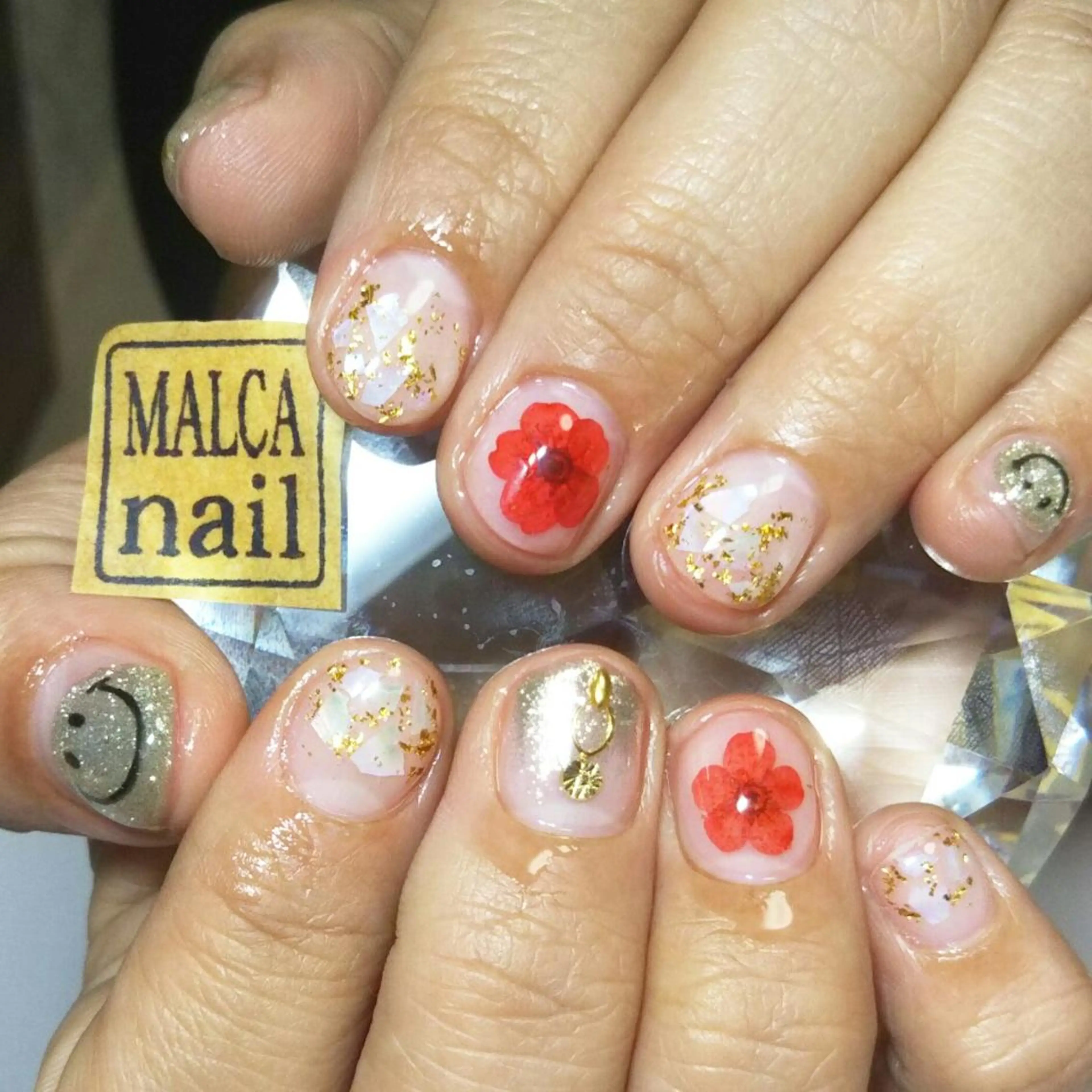 セミロング パーマ ネイル キッズ マツエク・マツパ MALCAnail(マルカネイル)所属・荒木 莉奈のネイルデザイン