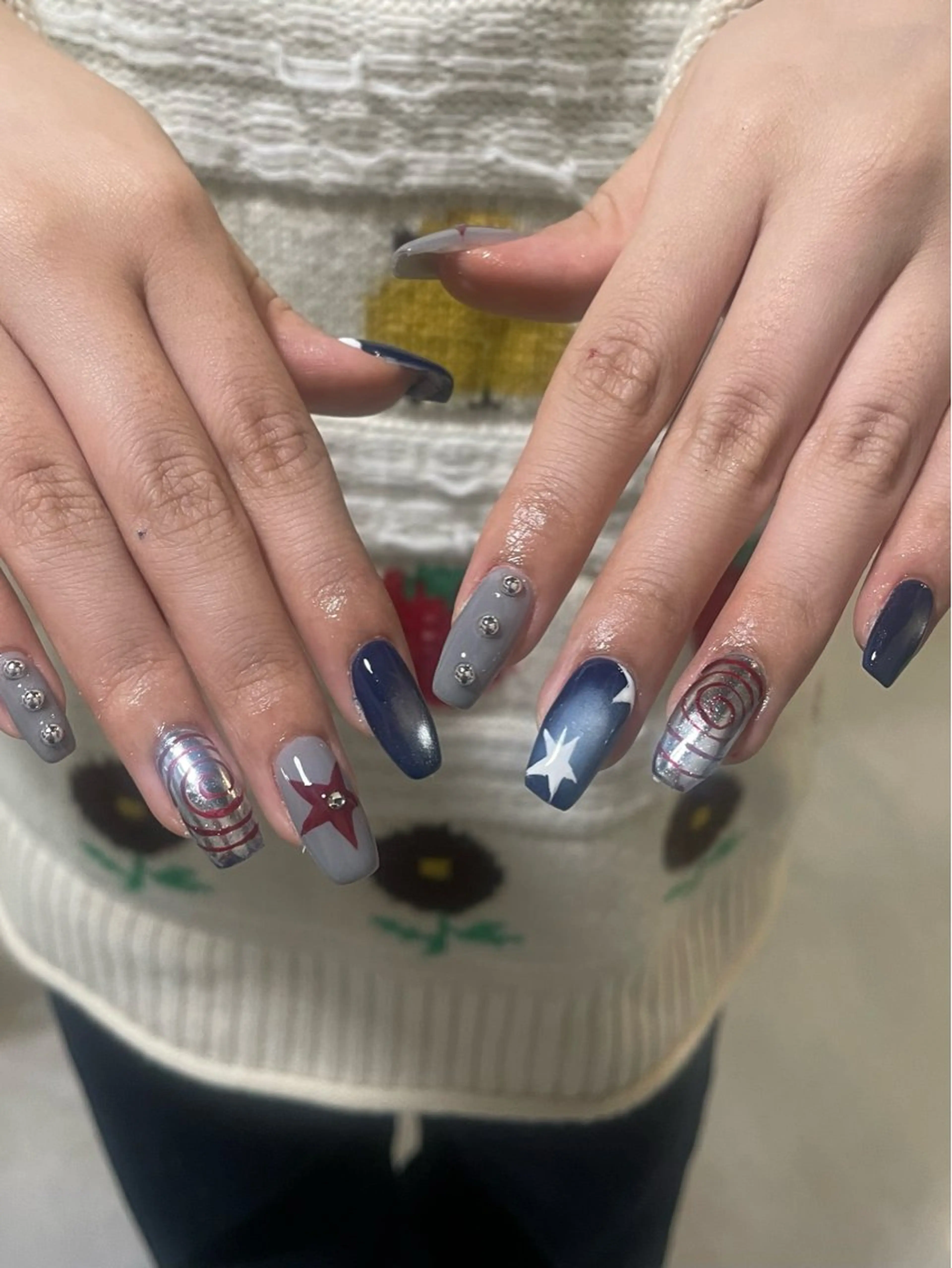 ミディアム ハンドネイル LBnail.sae /おえかきネイルのネイルデザイン