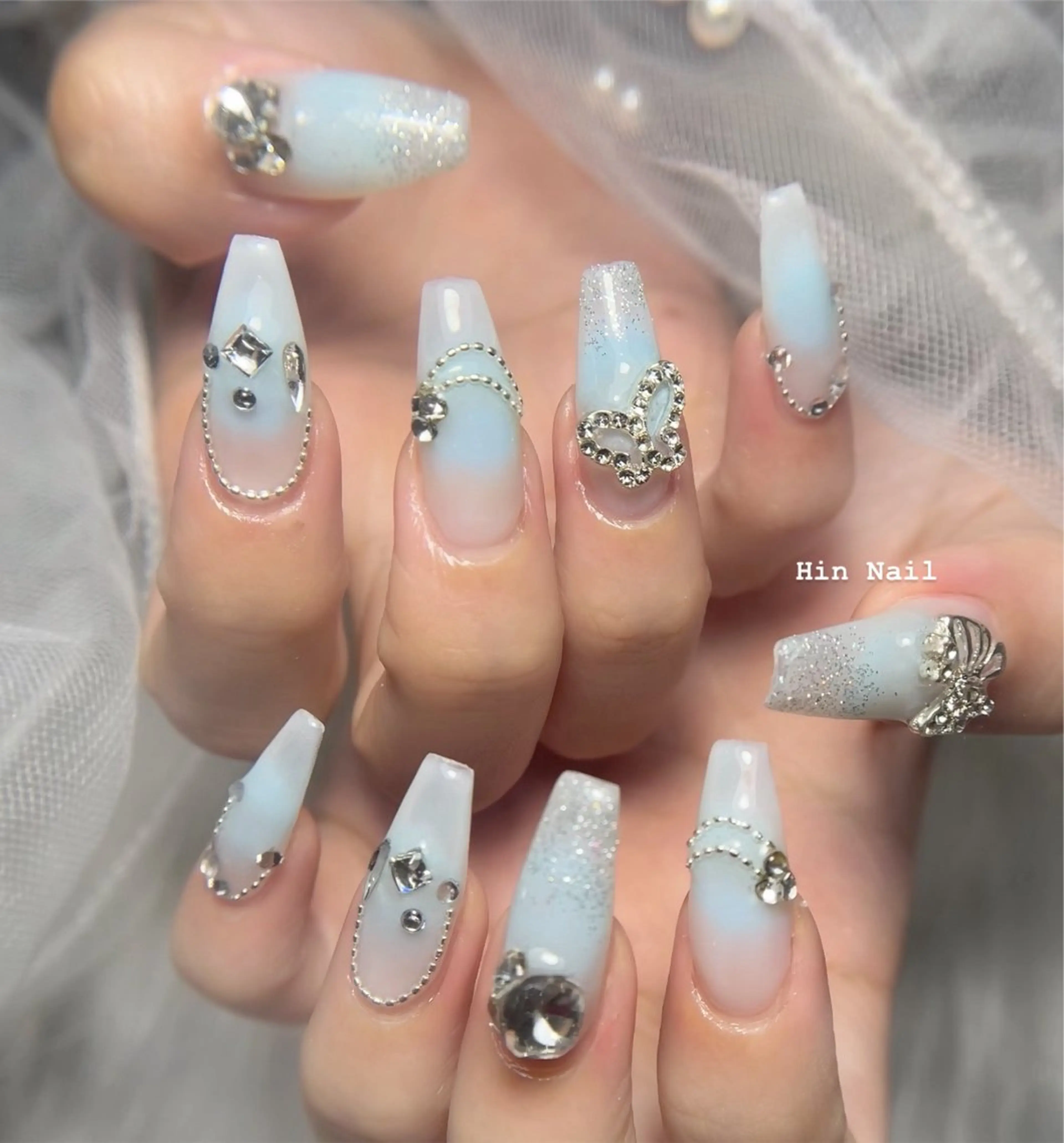 ネイル ハンドネイル HIN NAILのネイルデザイン