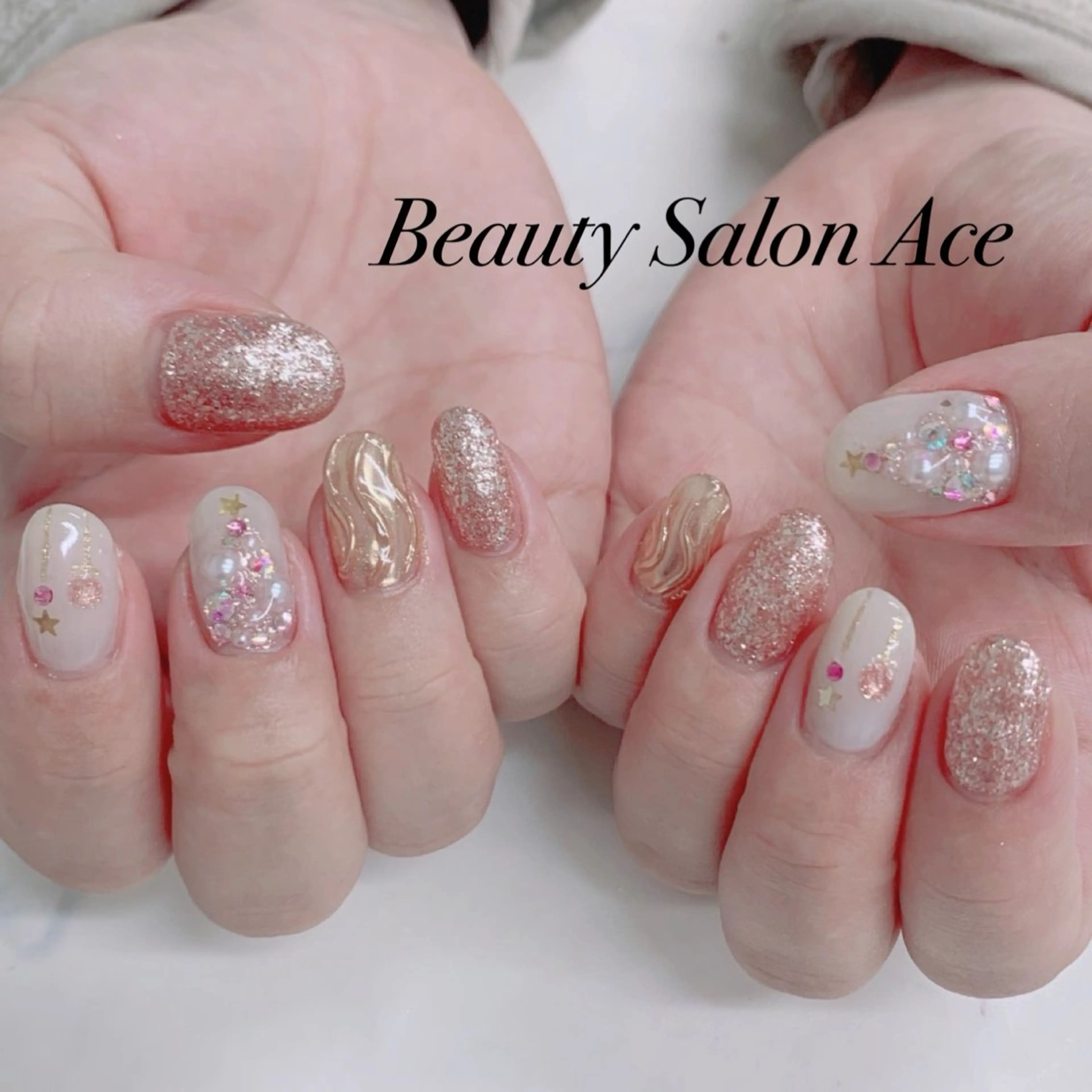 ネイル ラメ(グリッター) メンズネイル 冬ネイル クリスマス ハンドネイル ハンドケア Beauty Salon Ace（ネイルサロン　エース）所属・フィルイン専門店 Aceのネイルデザイン