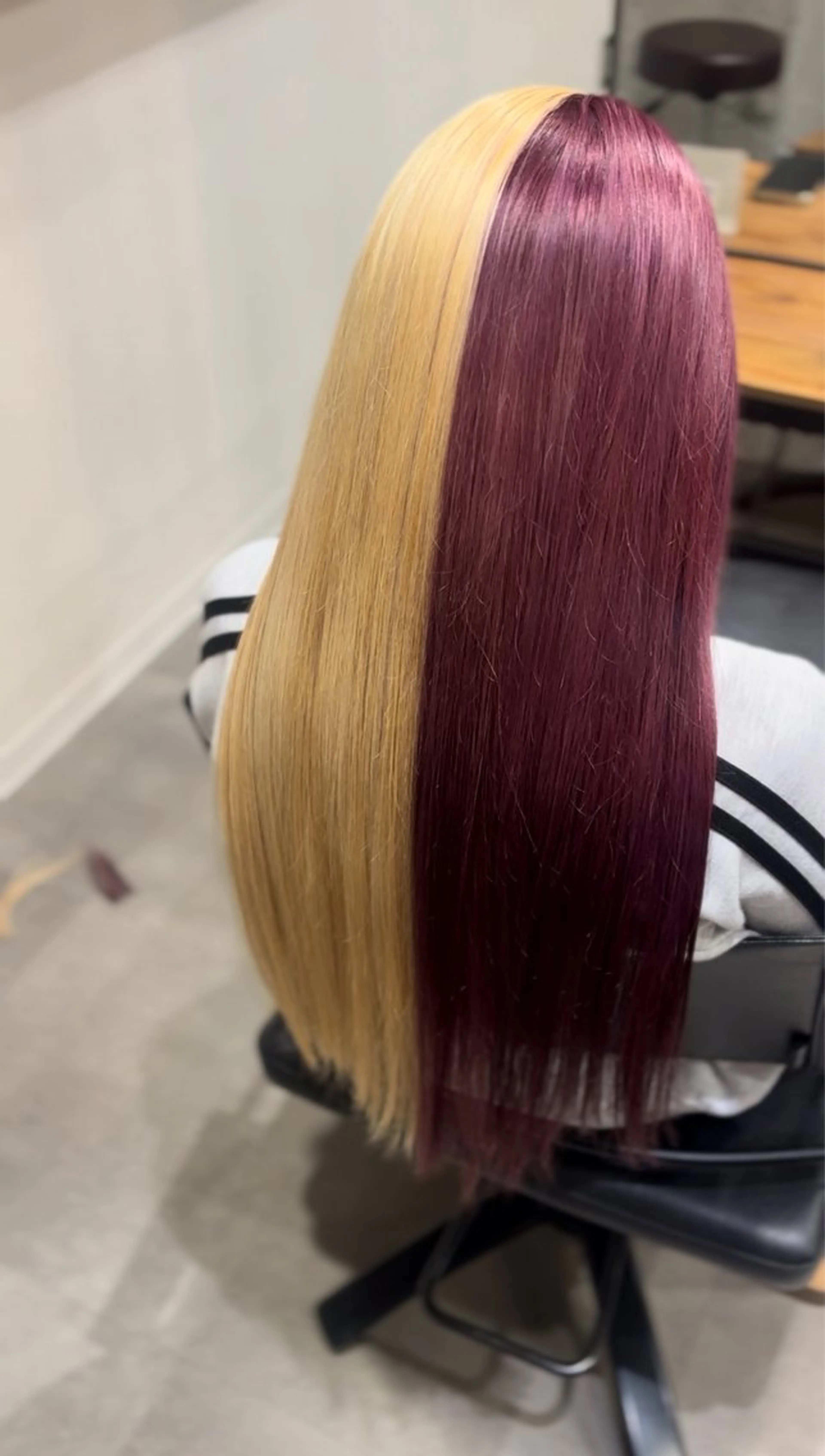 カラー オリタ ルカのヘアスタイル