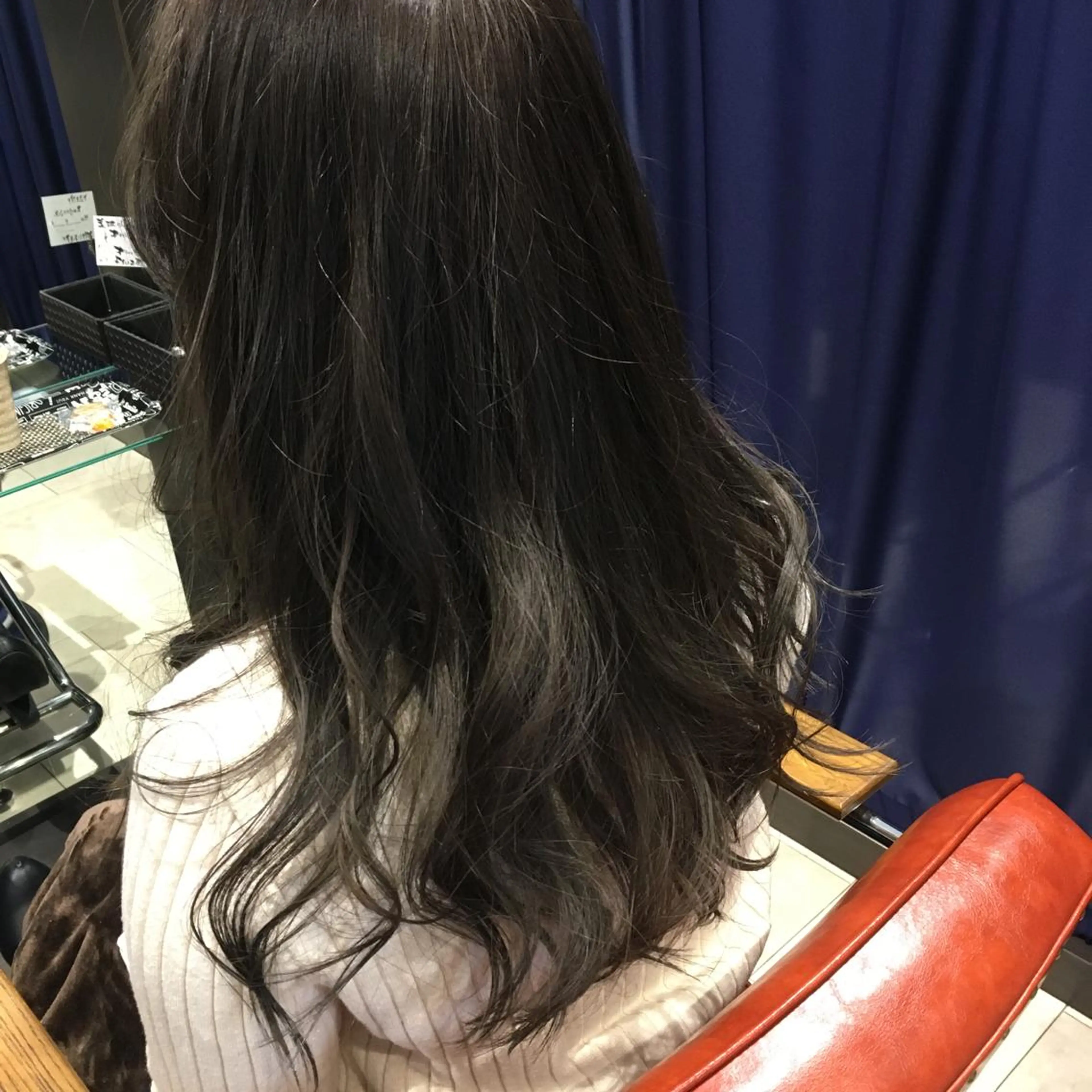 ロング カラー グレージュ ラベンダーカラー ラベンダーグレージュ ラベンダーグレー シェアサロンR所属・川合 勇気のヘアスタイル