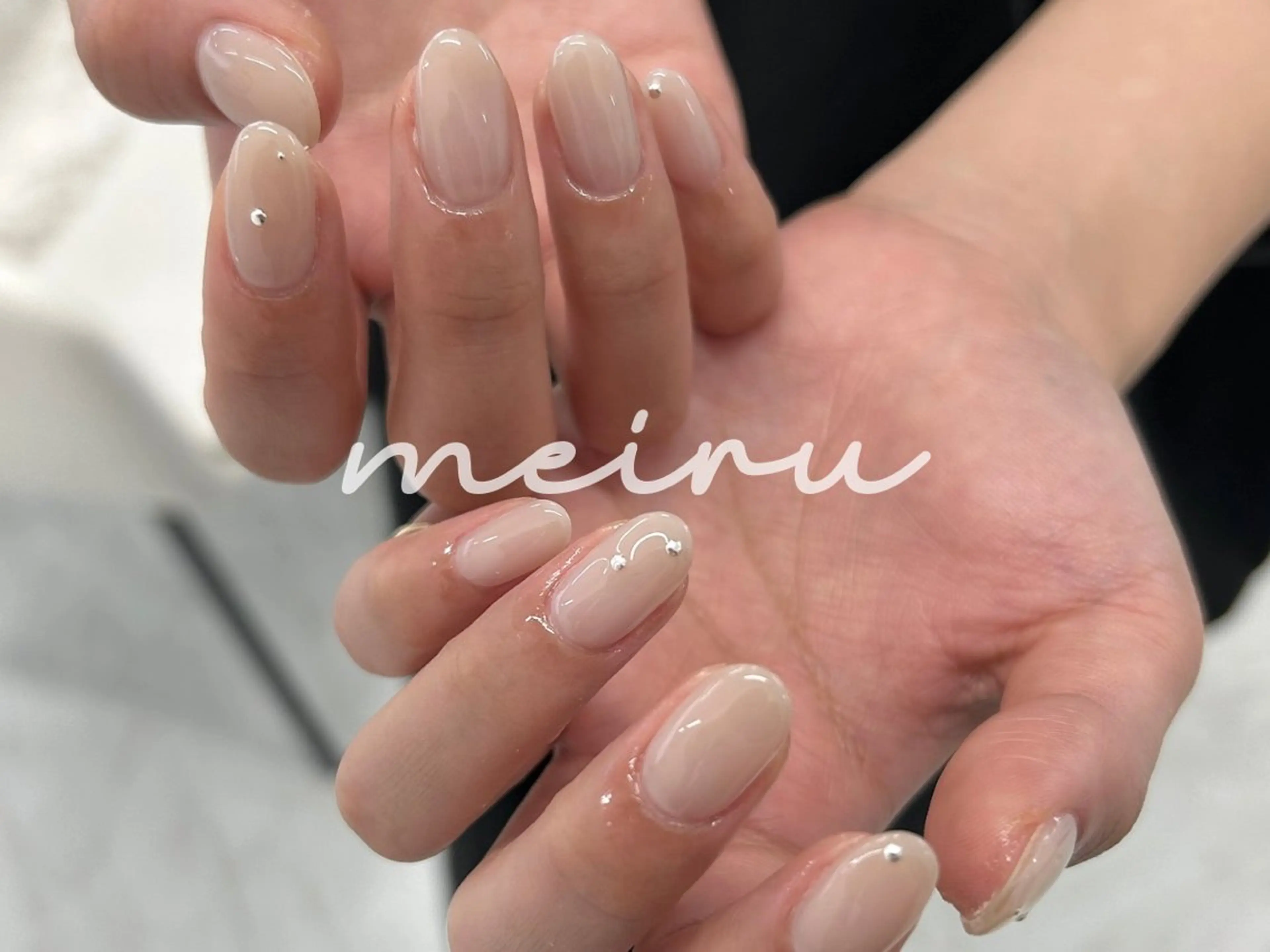 ネイル ワンカラーネイル ハンドネイル ハンドケア 🤍meiru 🤍ネイリストのネイルデザイン