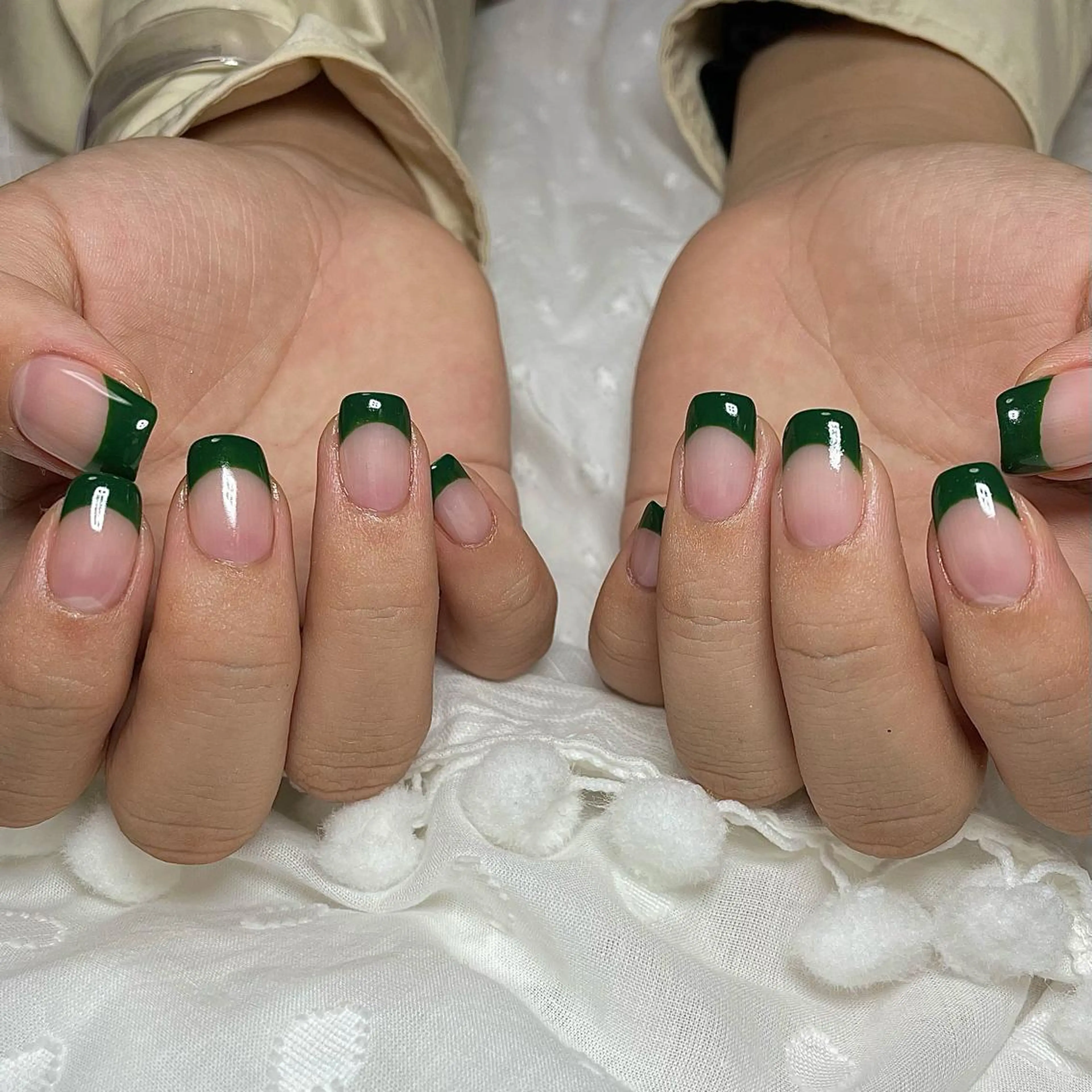 ネイル フレンチネイル ハンドネイル Nailsalon BLOOM🌷 山崎のネイルデザイン