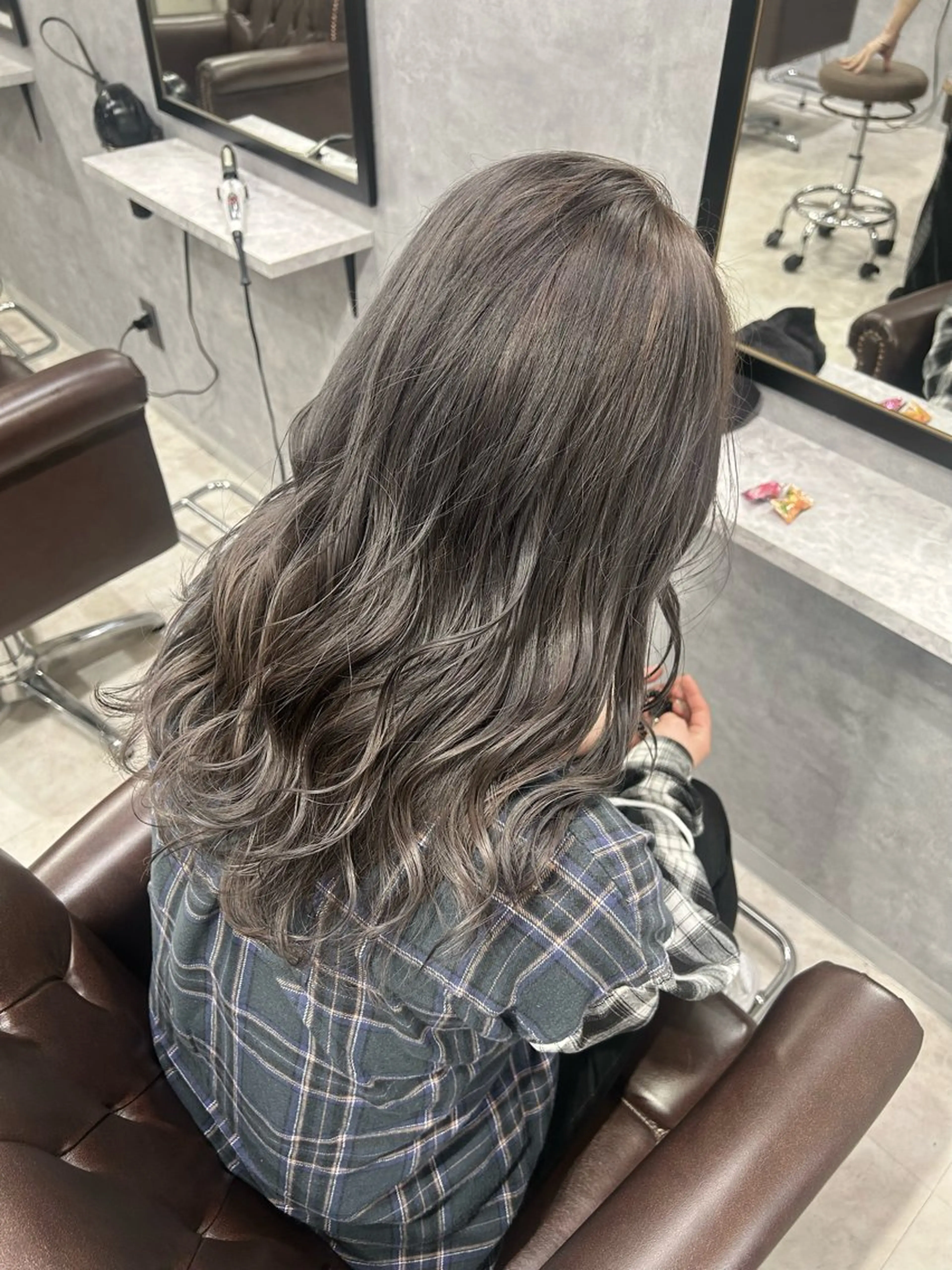 セミロング カラー ヘアカラー トリートメント 池袋/ダブルカラー GLADGE🩵のヘアスタイル