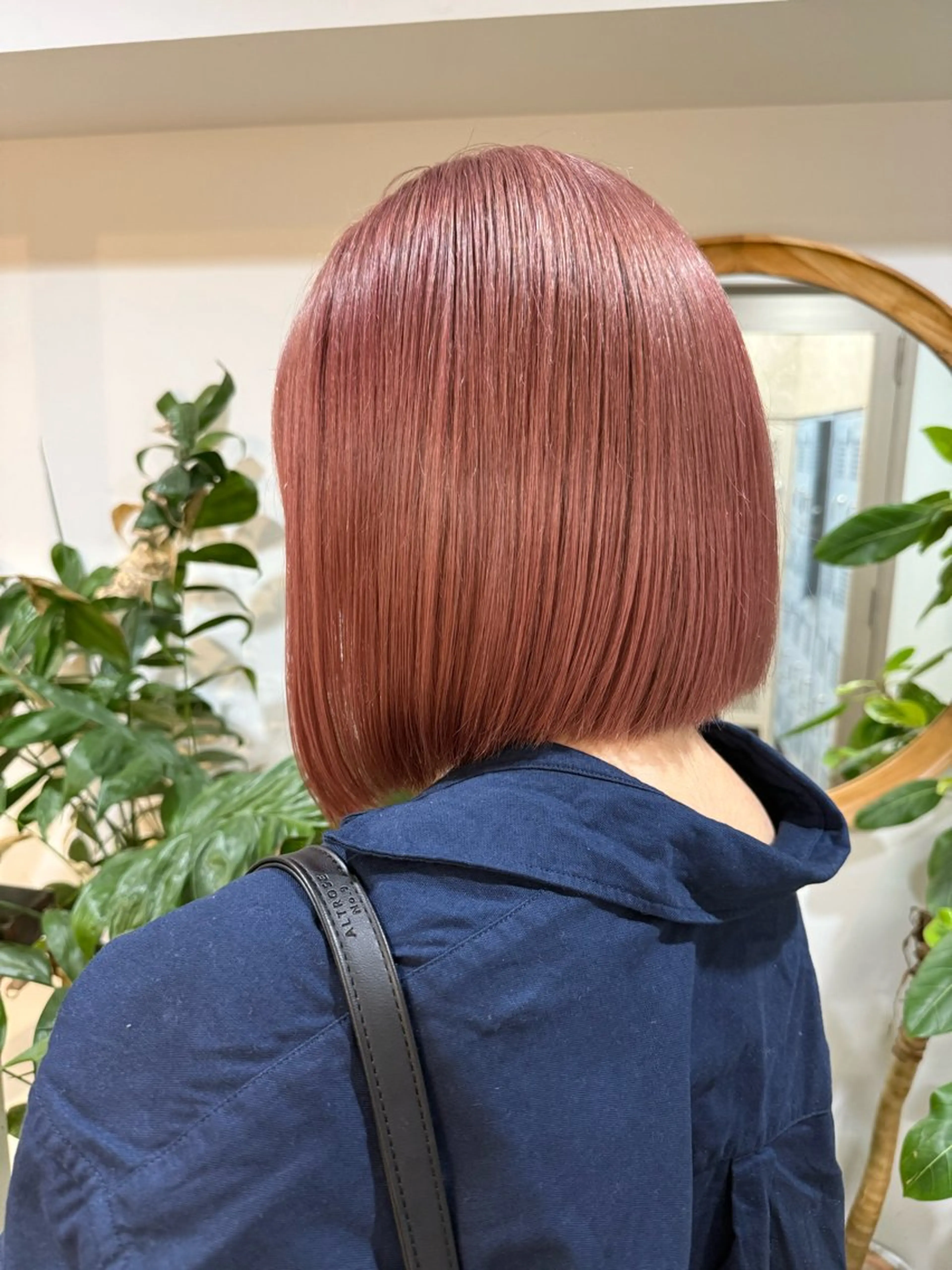 🔆ブリーチリタッチ🔆＋カラー❕＋𝐀𝐮𝐣𝐮𝐚トリートメント🫧の写真
