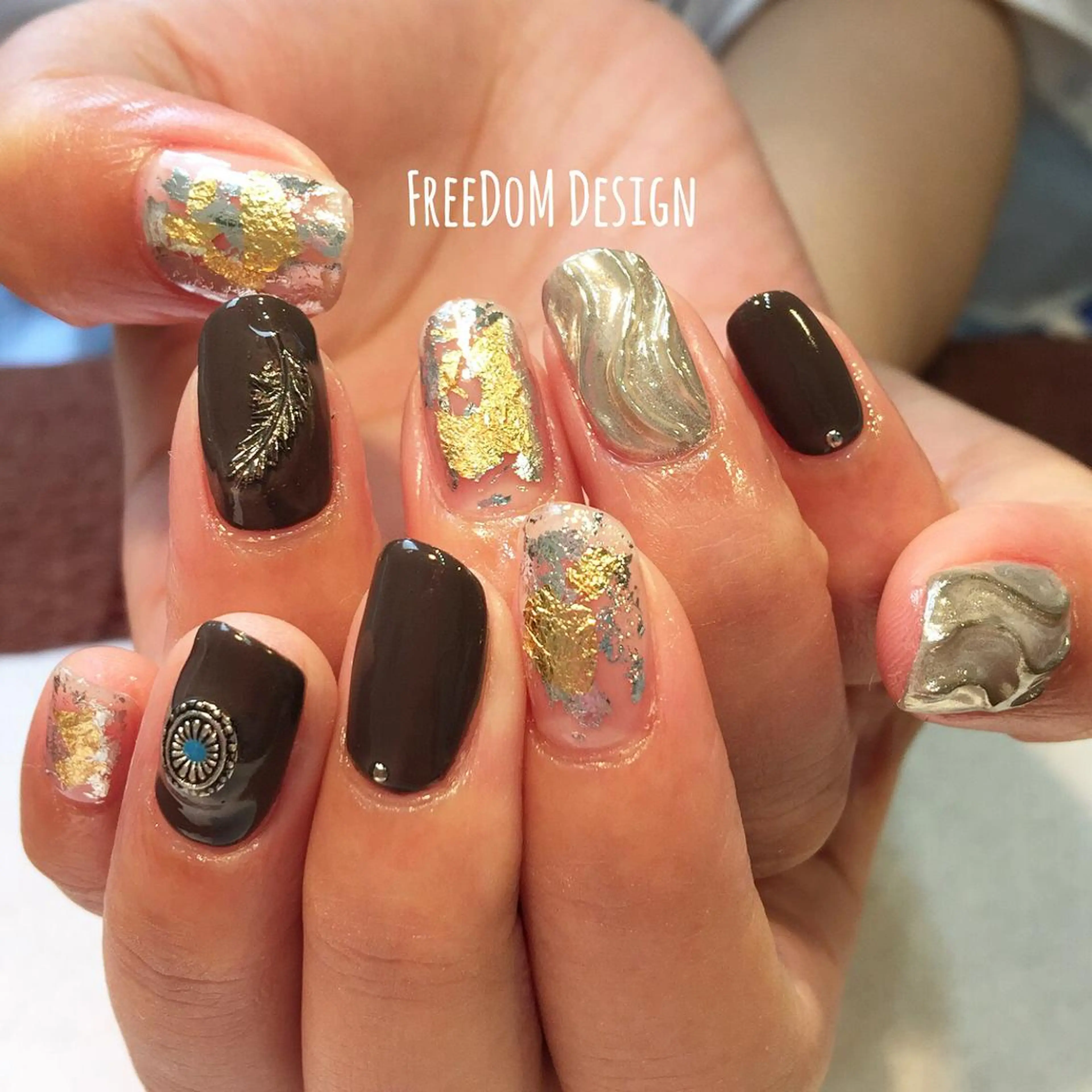 ネイル アートネイル ハンドネイル ＦreeDoＭ   Design所属・W KUMIのネイルデザイン