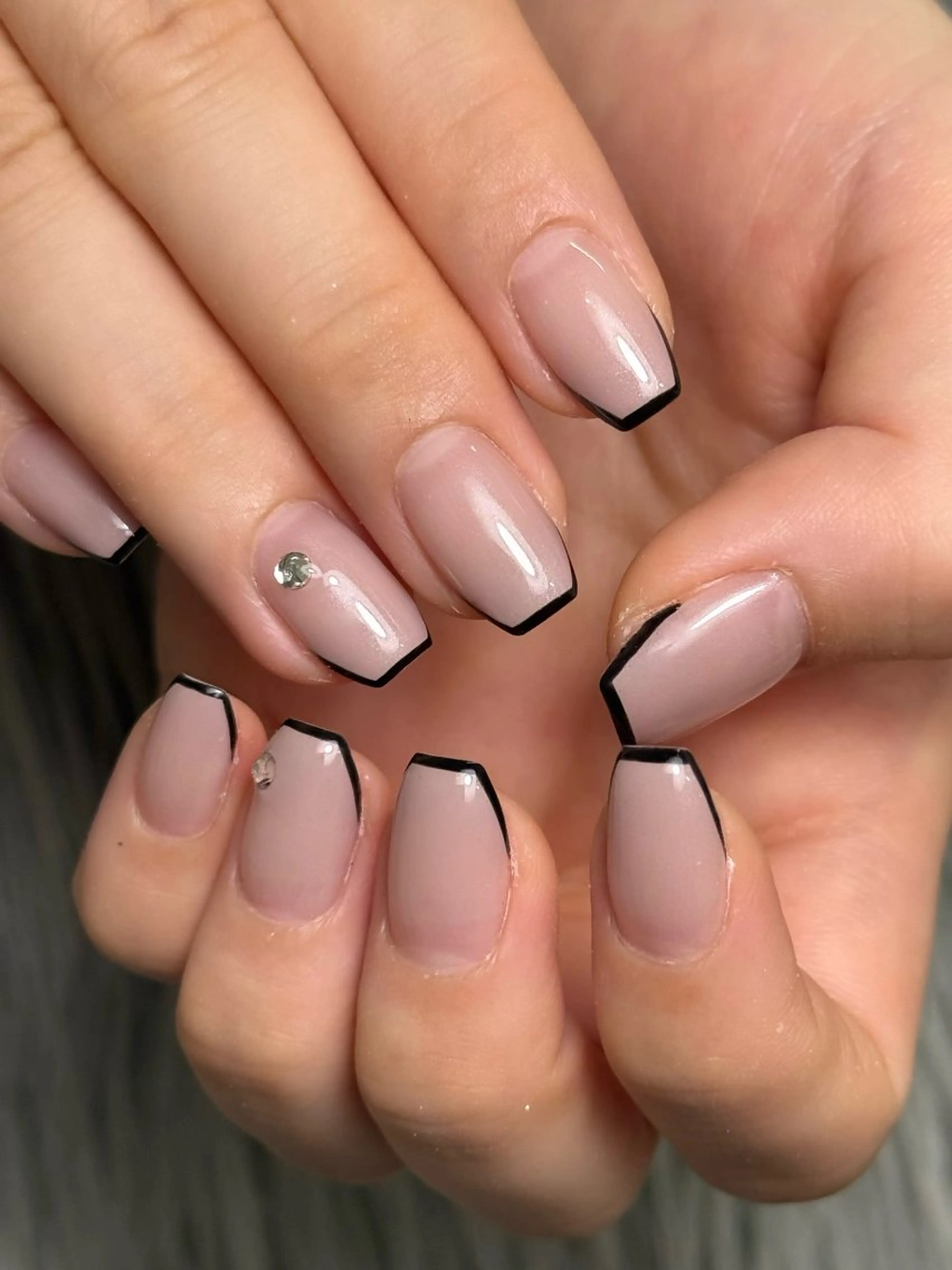 ネイル フレンチネイル ハンドネイル Nail salon h所属・nail salon h🎀小夏のネイルデザイン