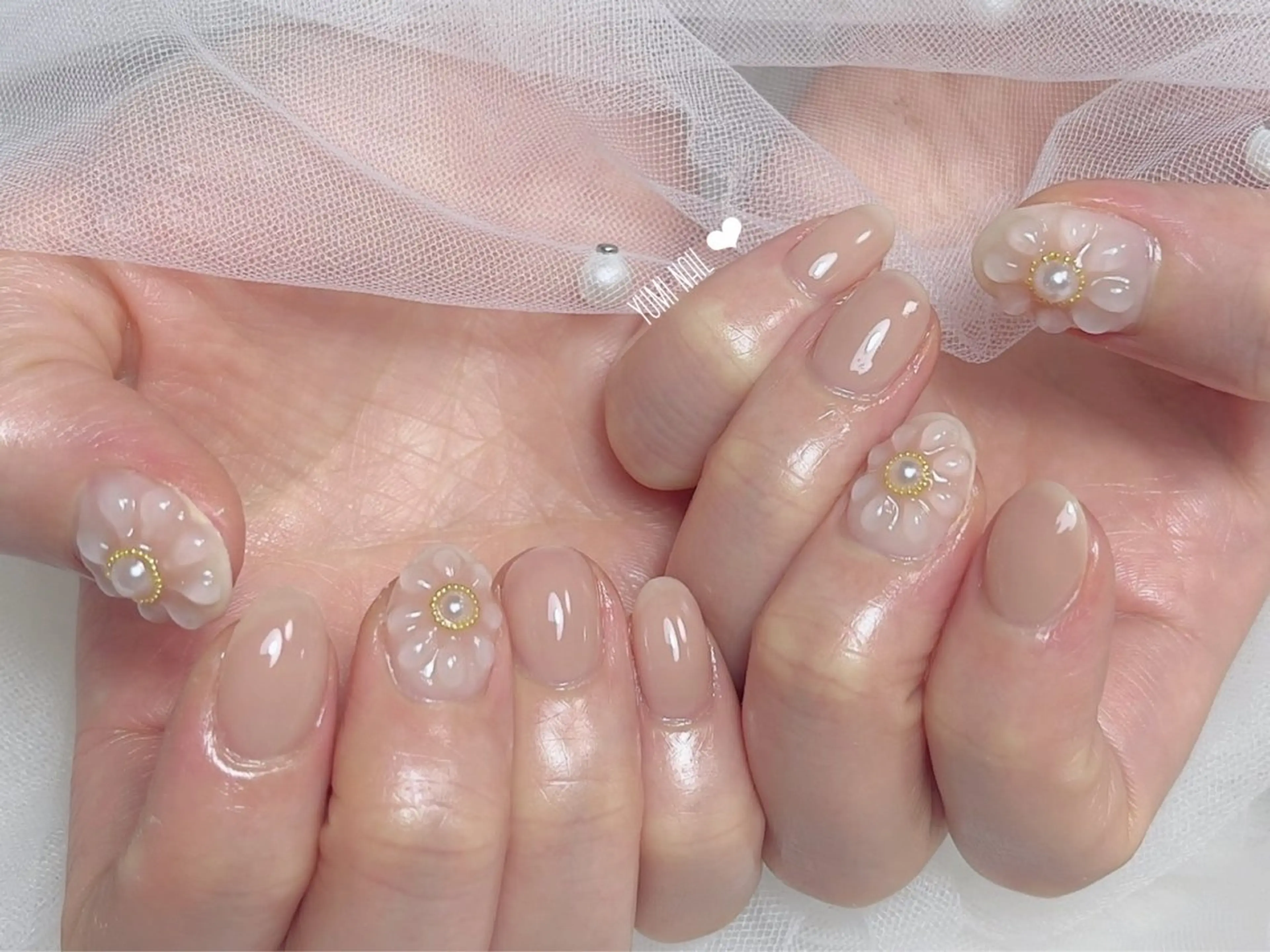 ネイル ハンドネイル 𝐲𝐮𝐦𝐢🎀 デザイン長さ出し専門のネイルデザイン