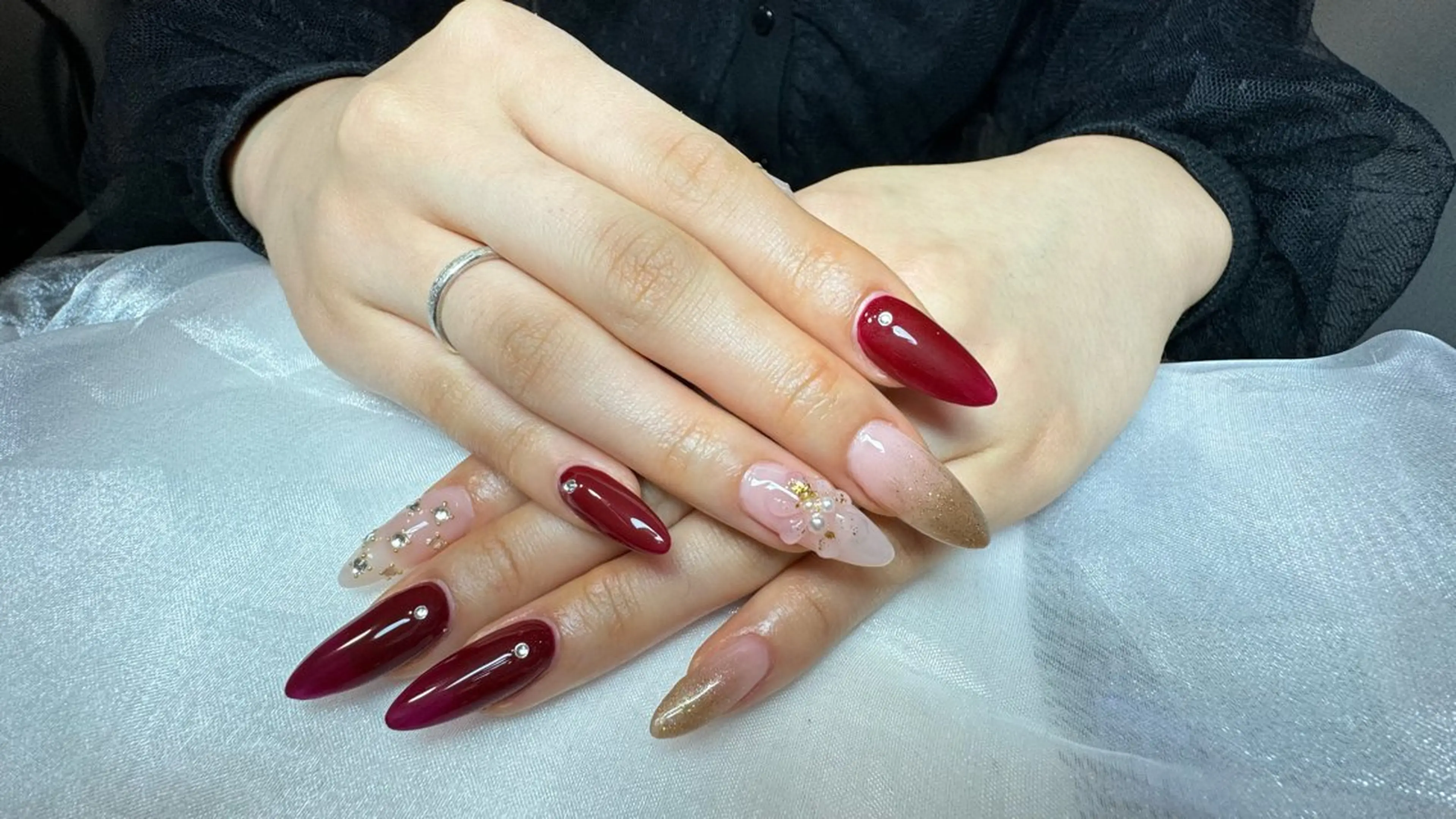 ネイル ハンドネイル ハンドケア nancy nailのネイルデザイン
