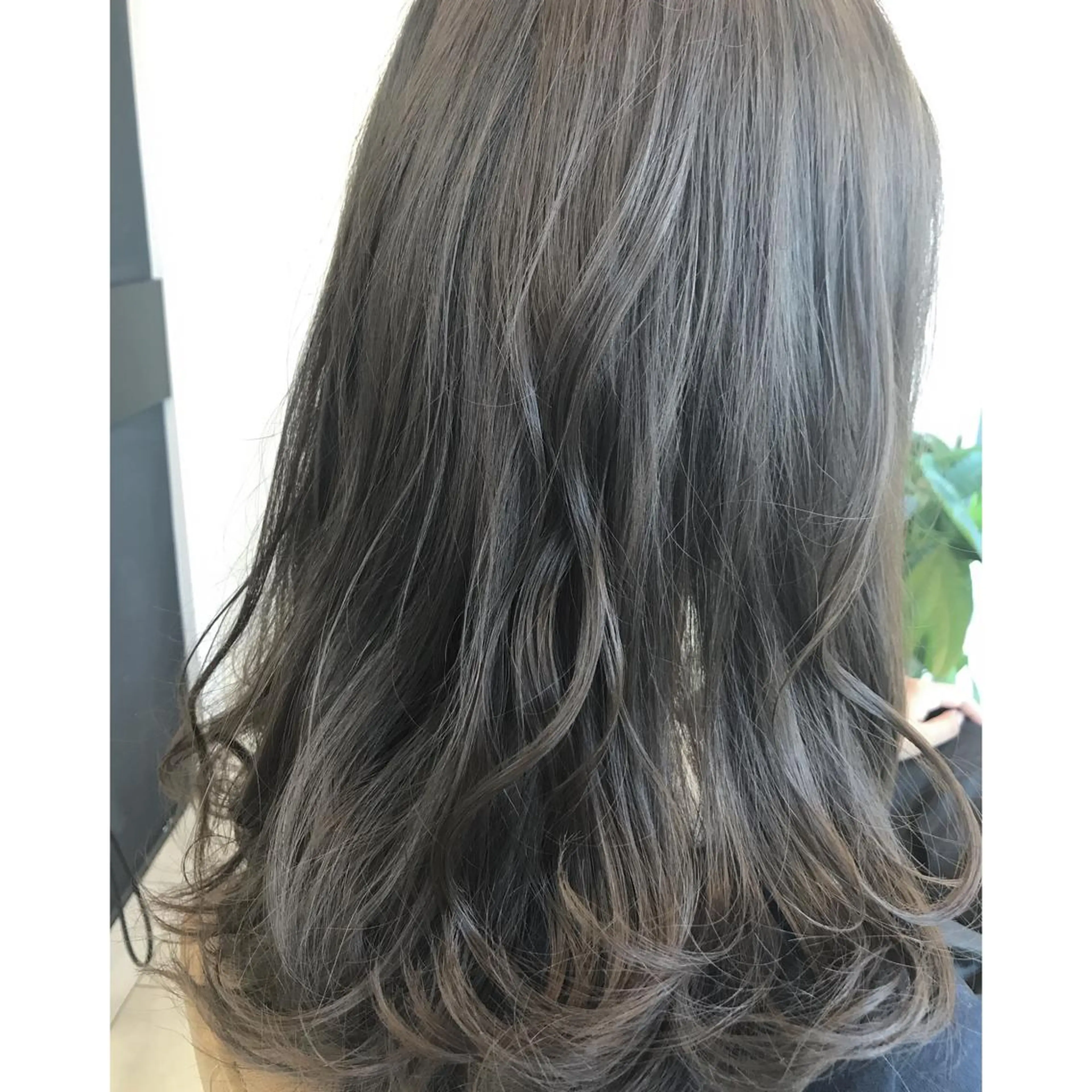 ロング カラー アディクシーカラー 坂西 春果のマツエク・マツパデザイン