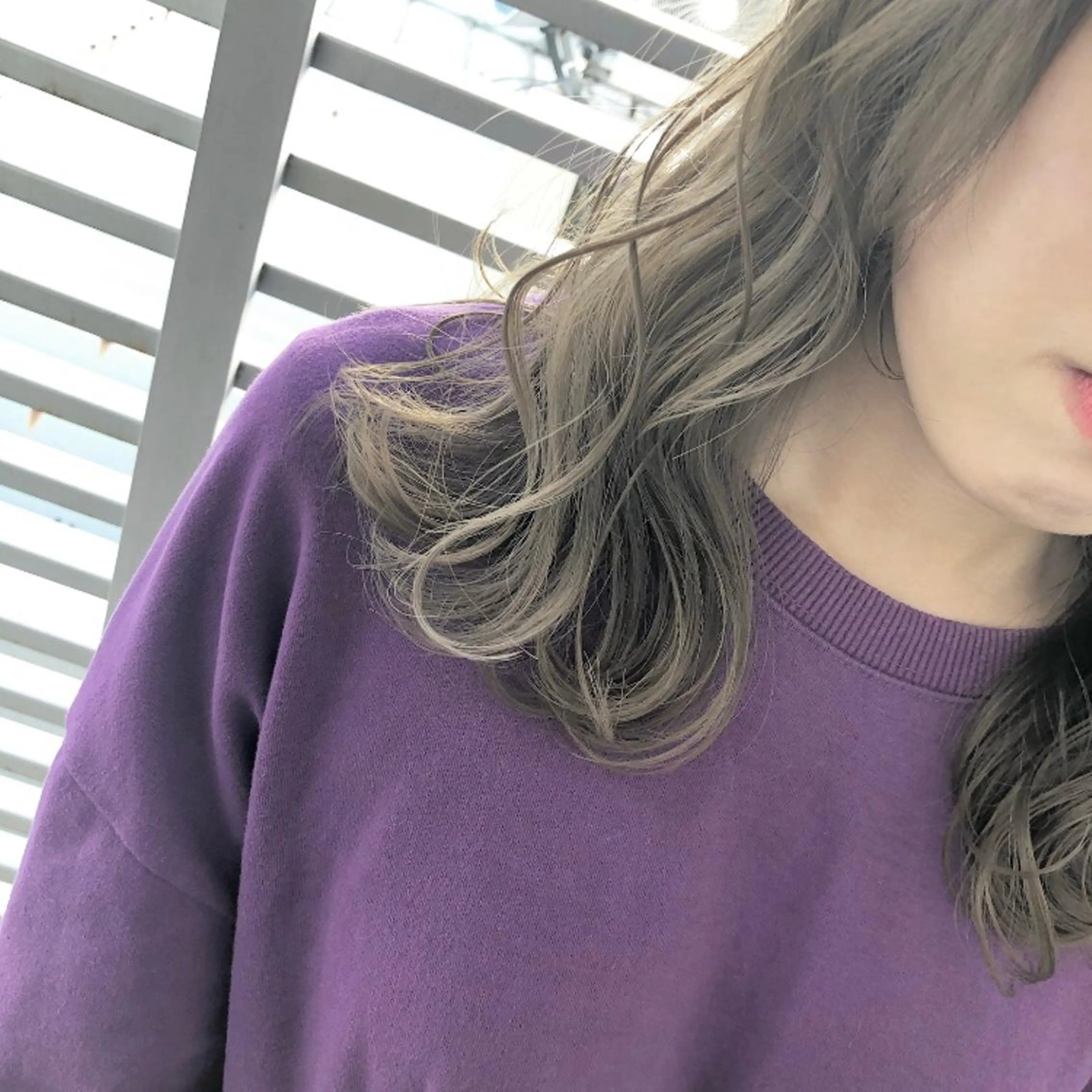 ミディアム カラー ヘアカラー トリートメント 韓国🇰🇷レイヤー 映える顔周り🩷のヘアスタイル