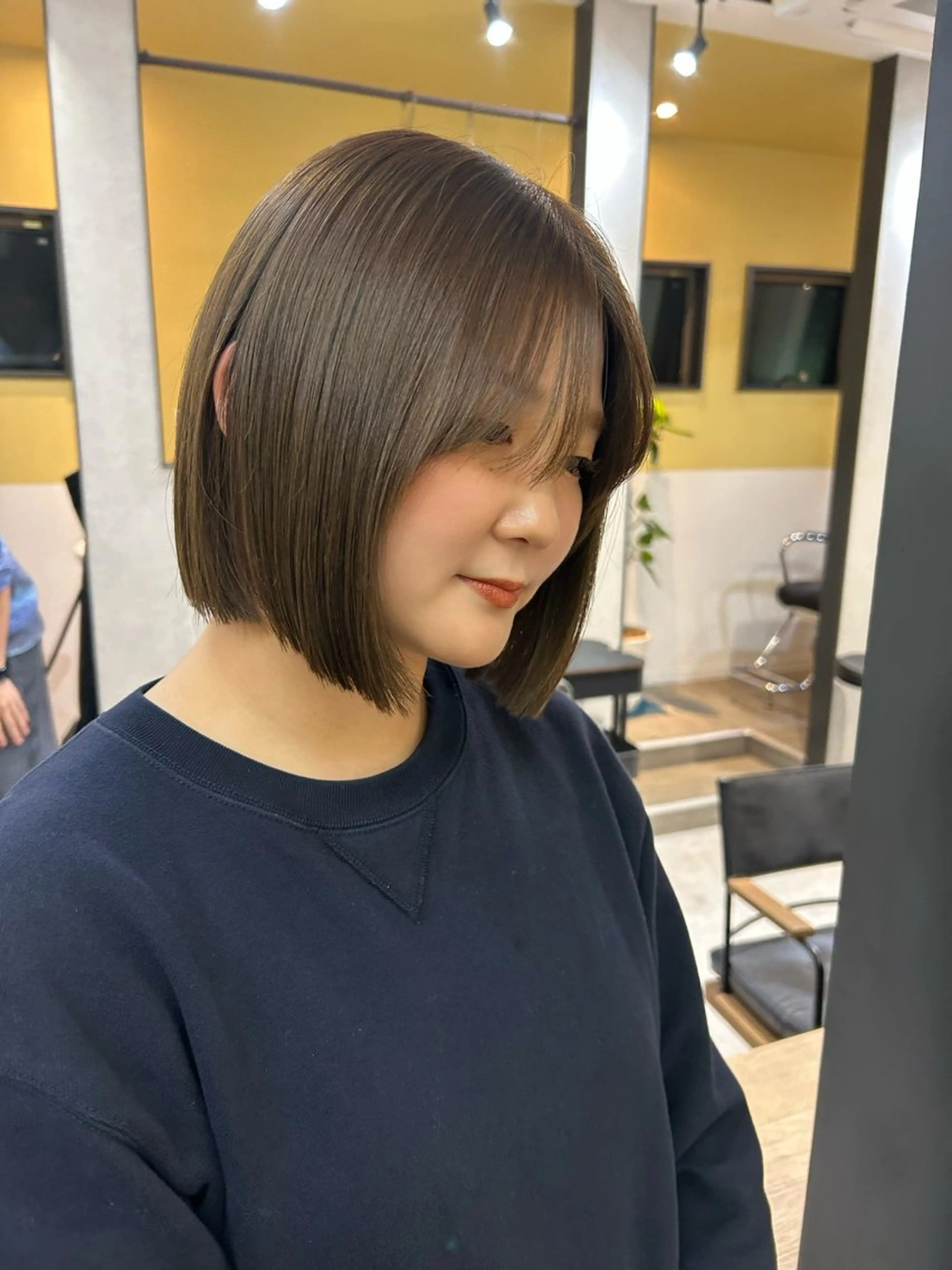 ショート カラー ベージュカラー オリーブベージュ ボブ カット ヘアカラー トリートメント hubhair レイヤーカット/暖色のヘアスタイル