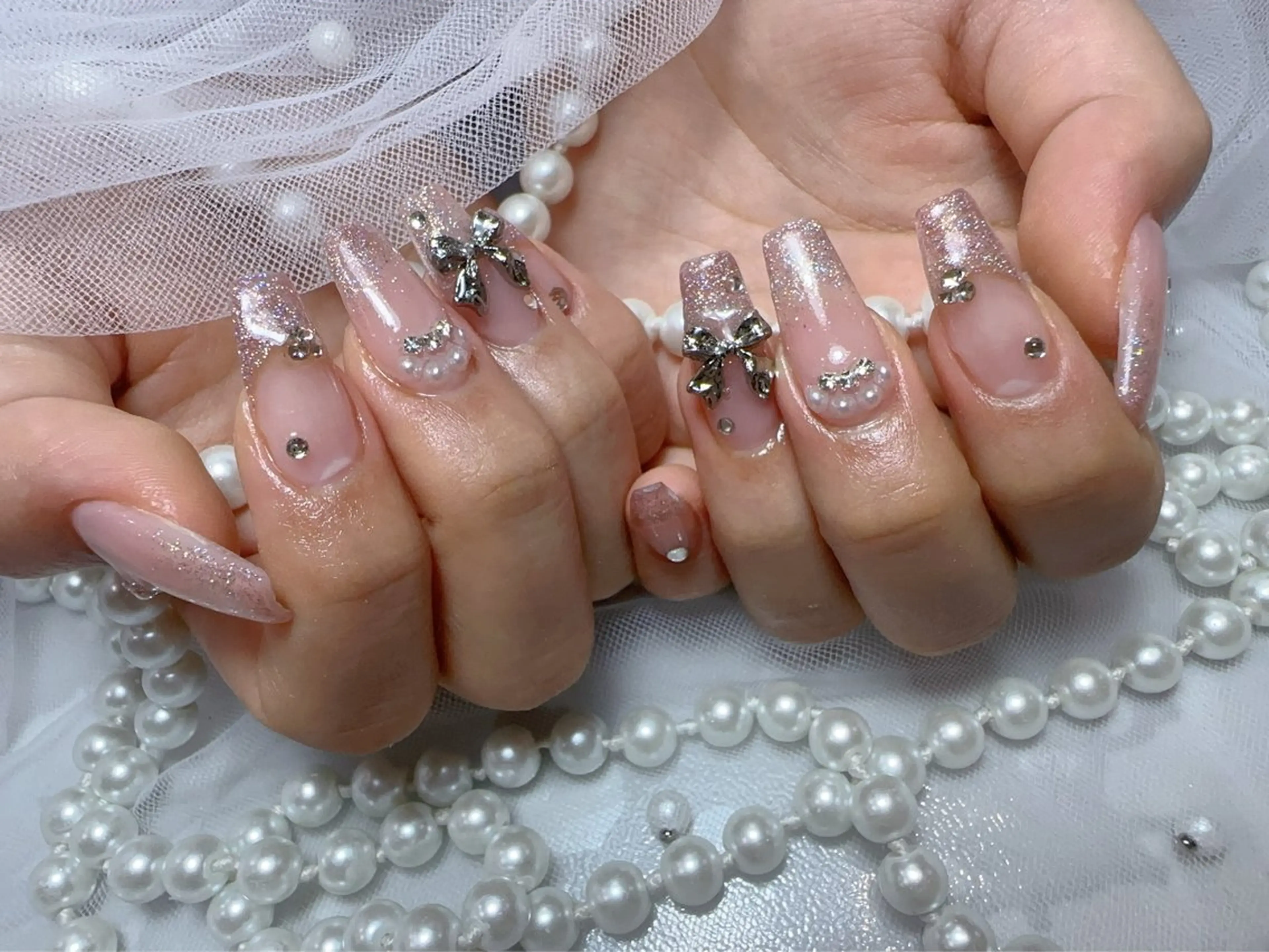 ネイル アートネイル フラッシュネイル フレンチネイル ジェルネイル ガラスフレンチ ハンドネイル You&Me Miyuのネイルデザイン