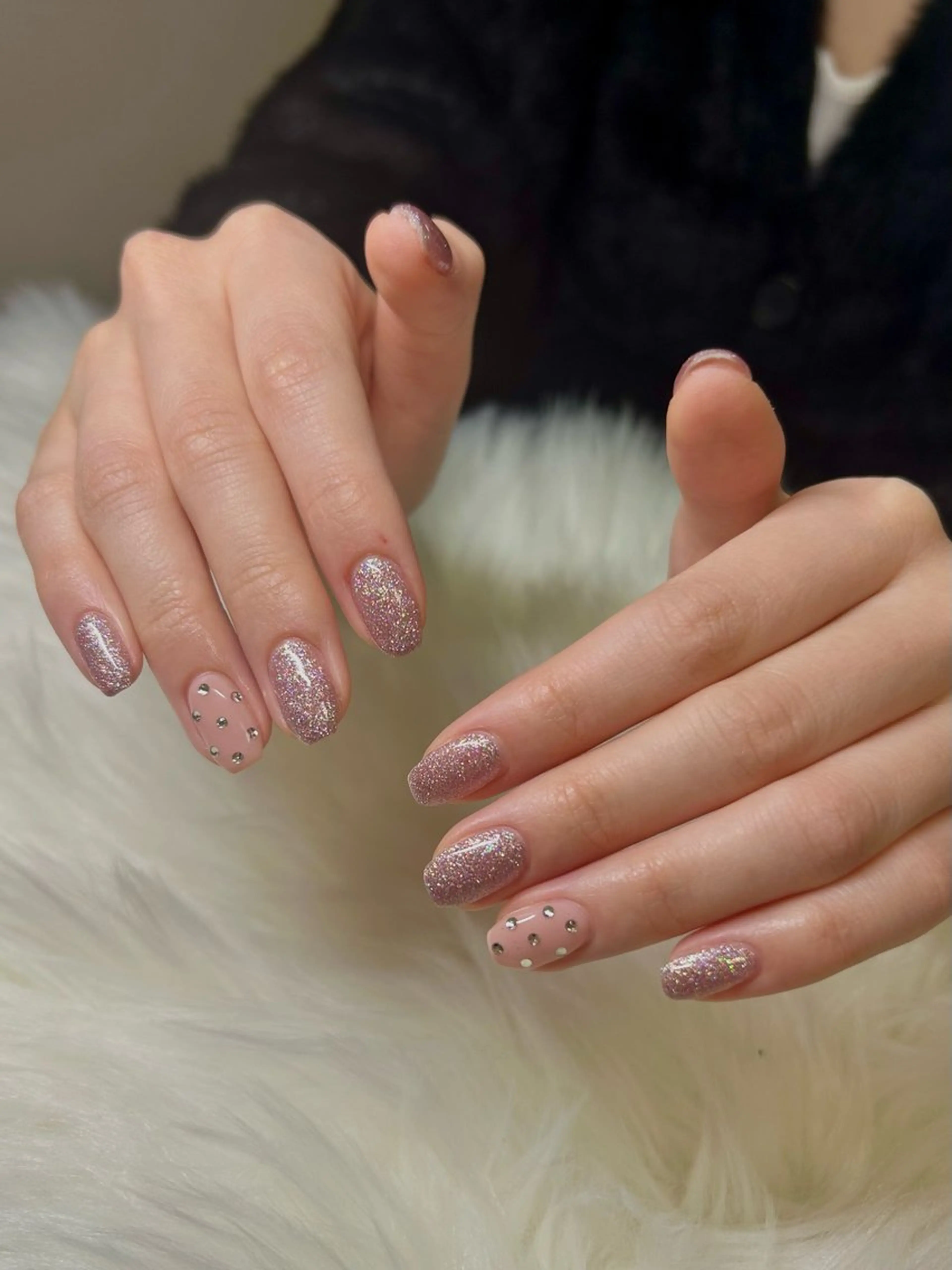 ネイル キラキラネイル private nailsalon Alice所属・Alice / Nanaのネイルデザイン