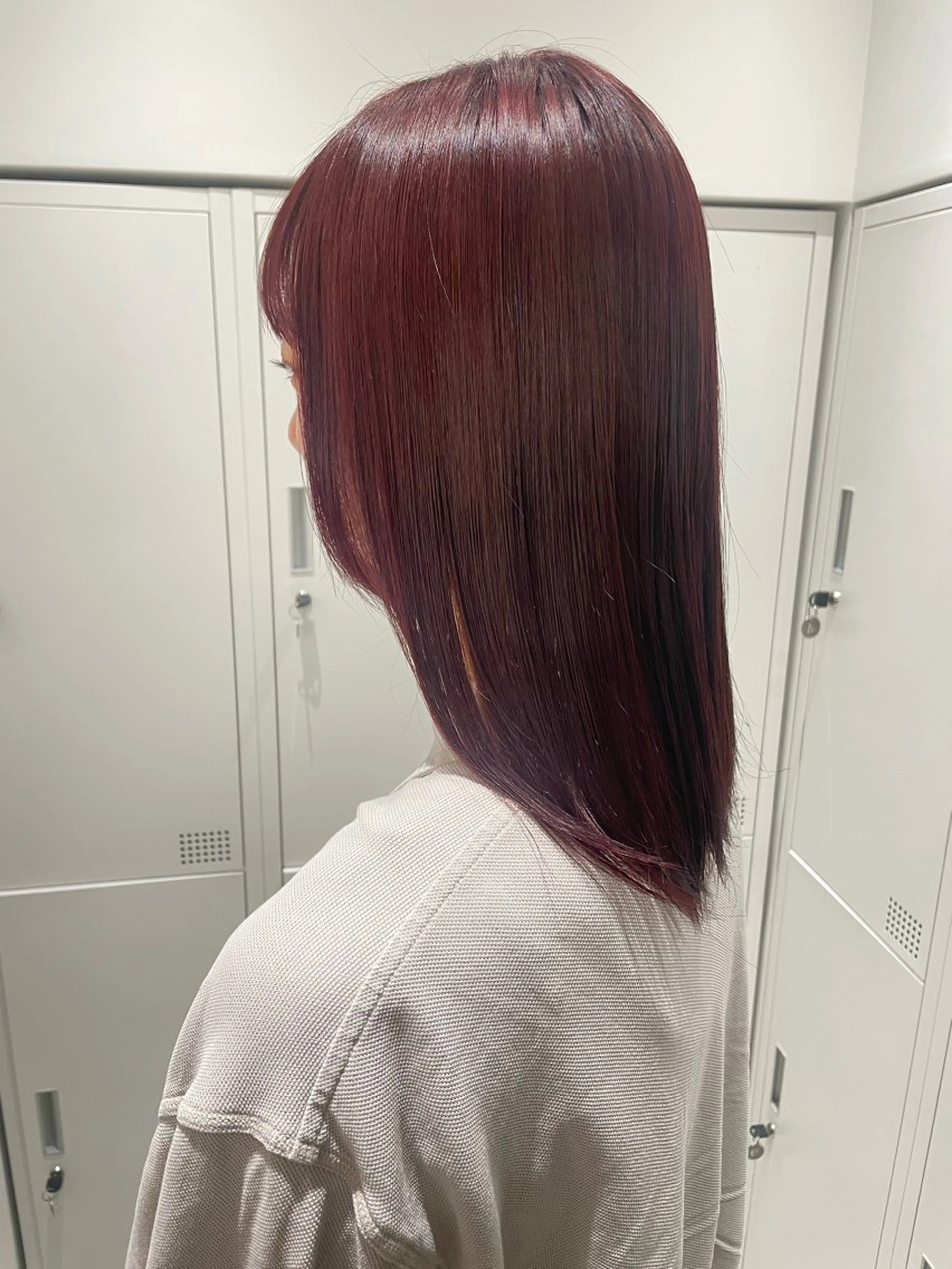 ミディアム ヘアカラー Chacolle perch 北千住店所属・瑞慶覧 翔のヘアスタイル