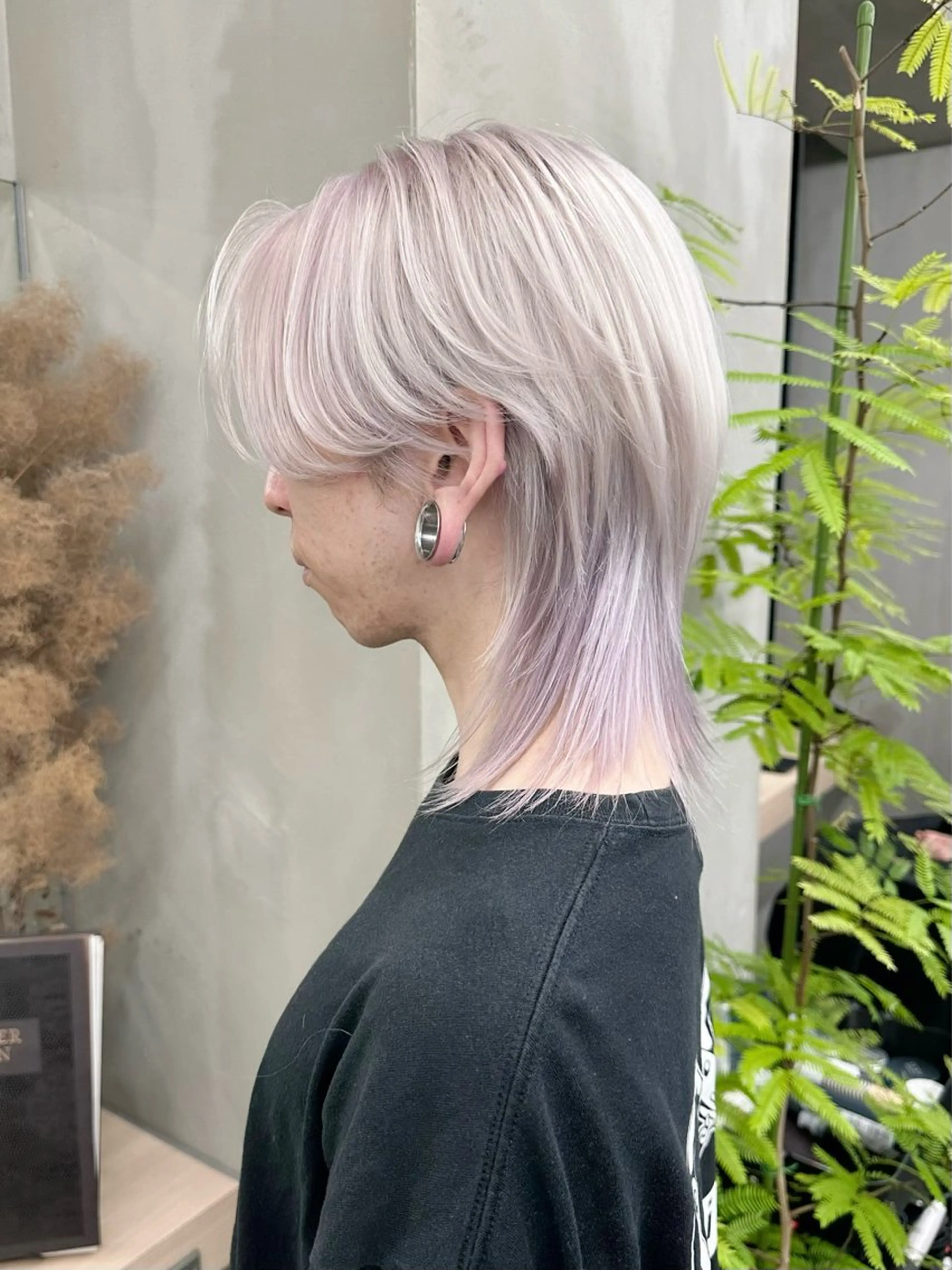 ロング カラー メンズ メンズウルフカット ウルフカット ヘアカラー トリートメント メンズ特化 🦋KANOKO🦋のヘアスタイル