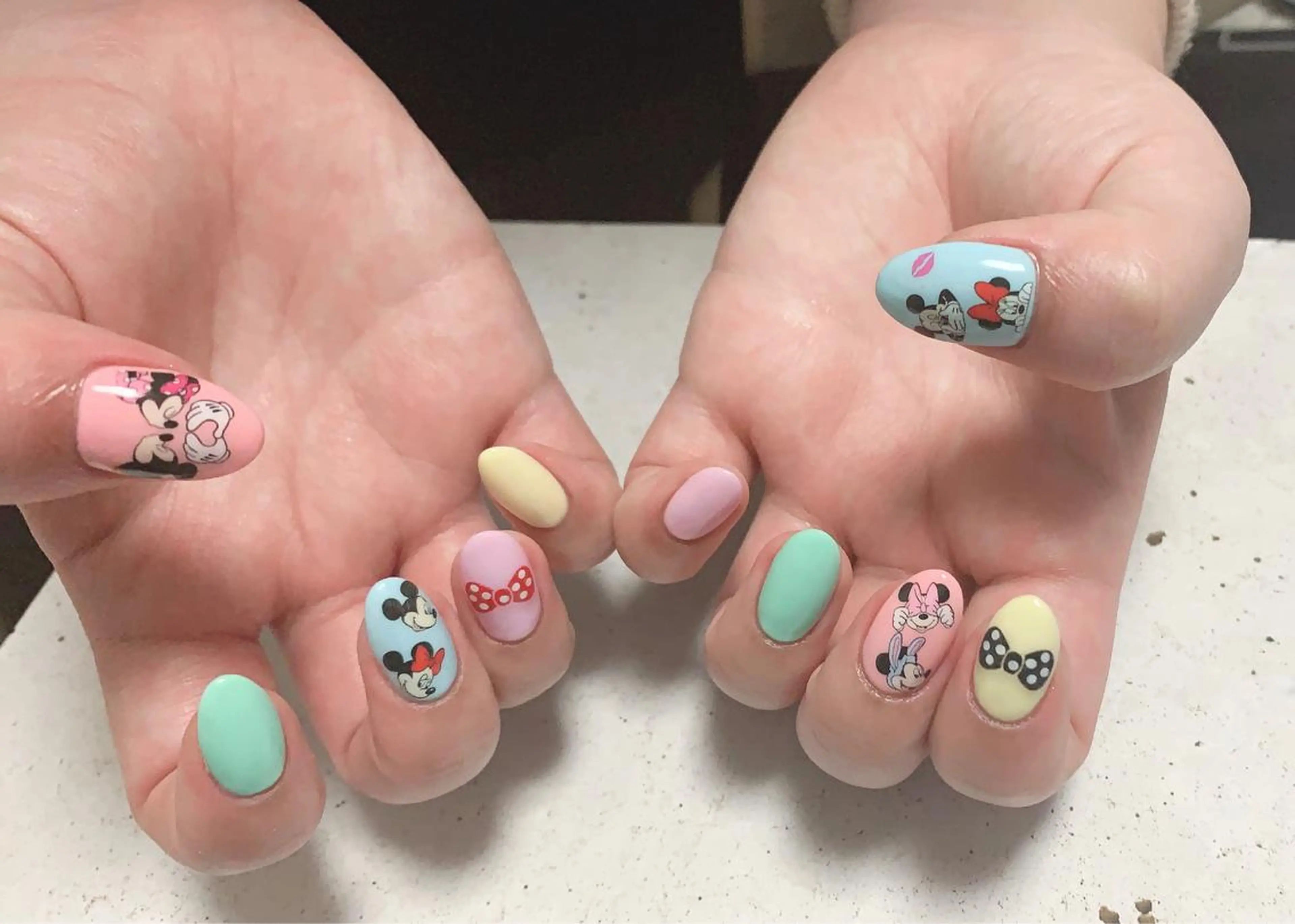 ネイル ワンカラーネイル nico.nico.mark NAIL所属・小林 梓のエステ・リラクイメージ