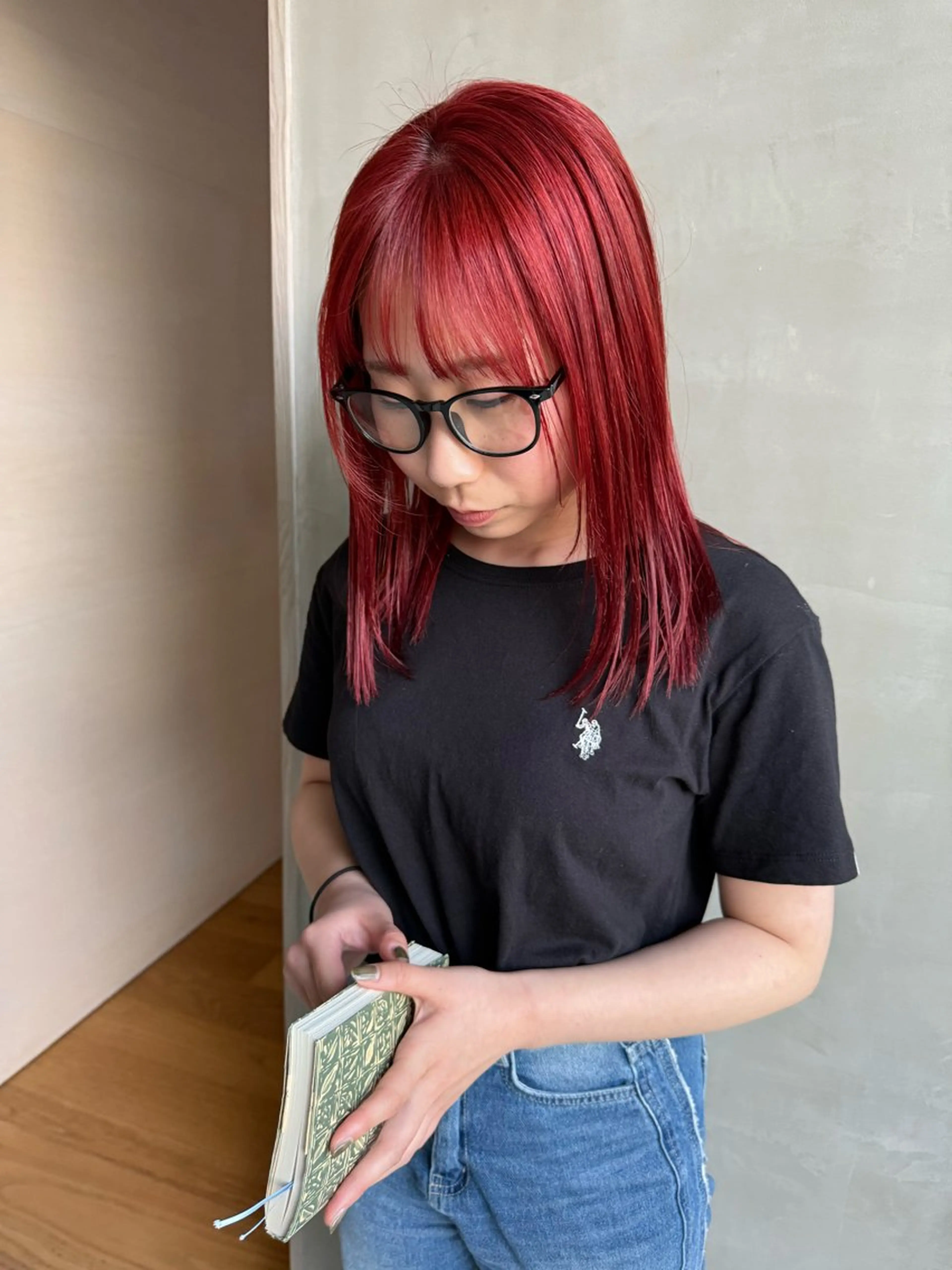 セミロング カラー ブリーチ レッドカラー トリートメント ヘアカラー 𝐍𝐚𝐭𝐚𝐥𝐢𝐞所属・つくばNATALIE alisaのヘアスタイル