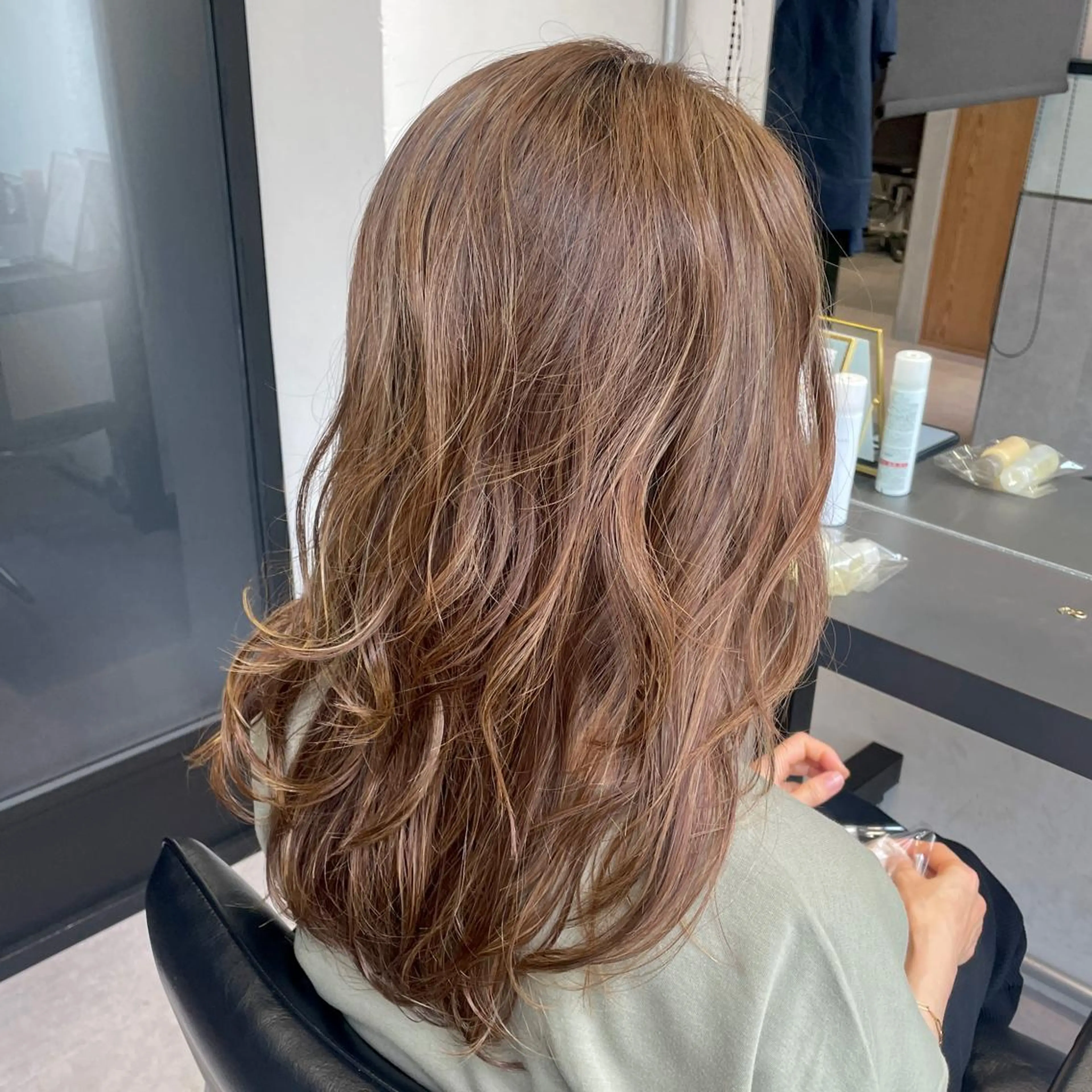 ロング カラー ハイライトカラー ハイトーンカラー ハイライト カット ヘアカラー トリートメント ヘッドスパ DX SHARE SALON所属・matka白髪ぼかし 大人ヘア/KEIKOのヘアスタイル
