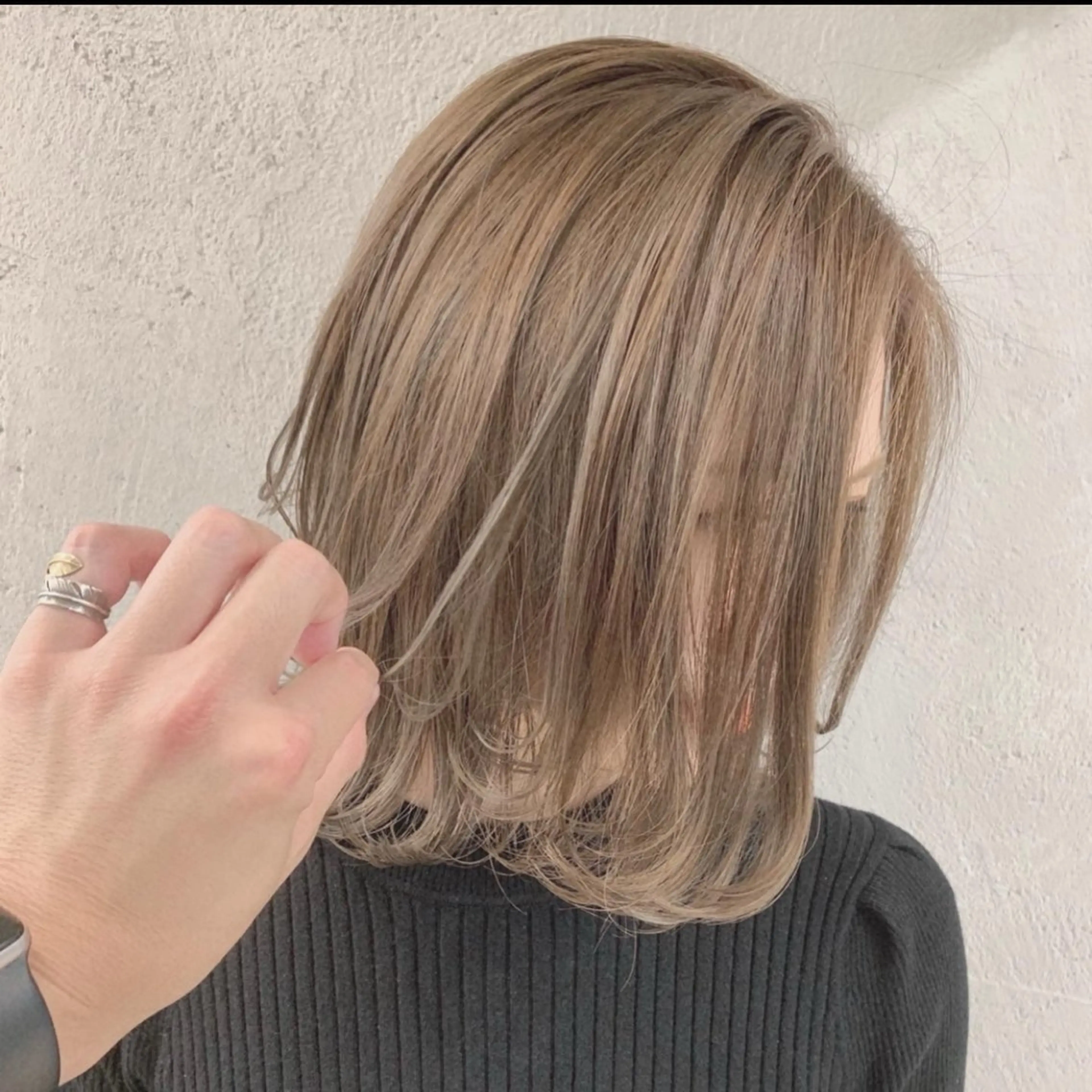 潤い艶カラー+アルカリ酸熱トリートメントの写真