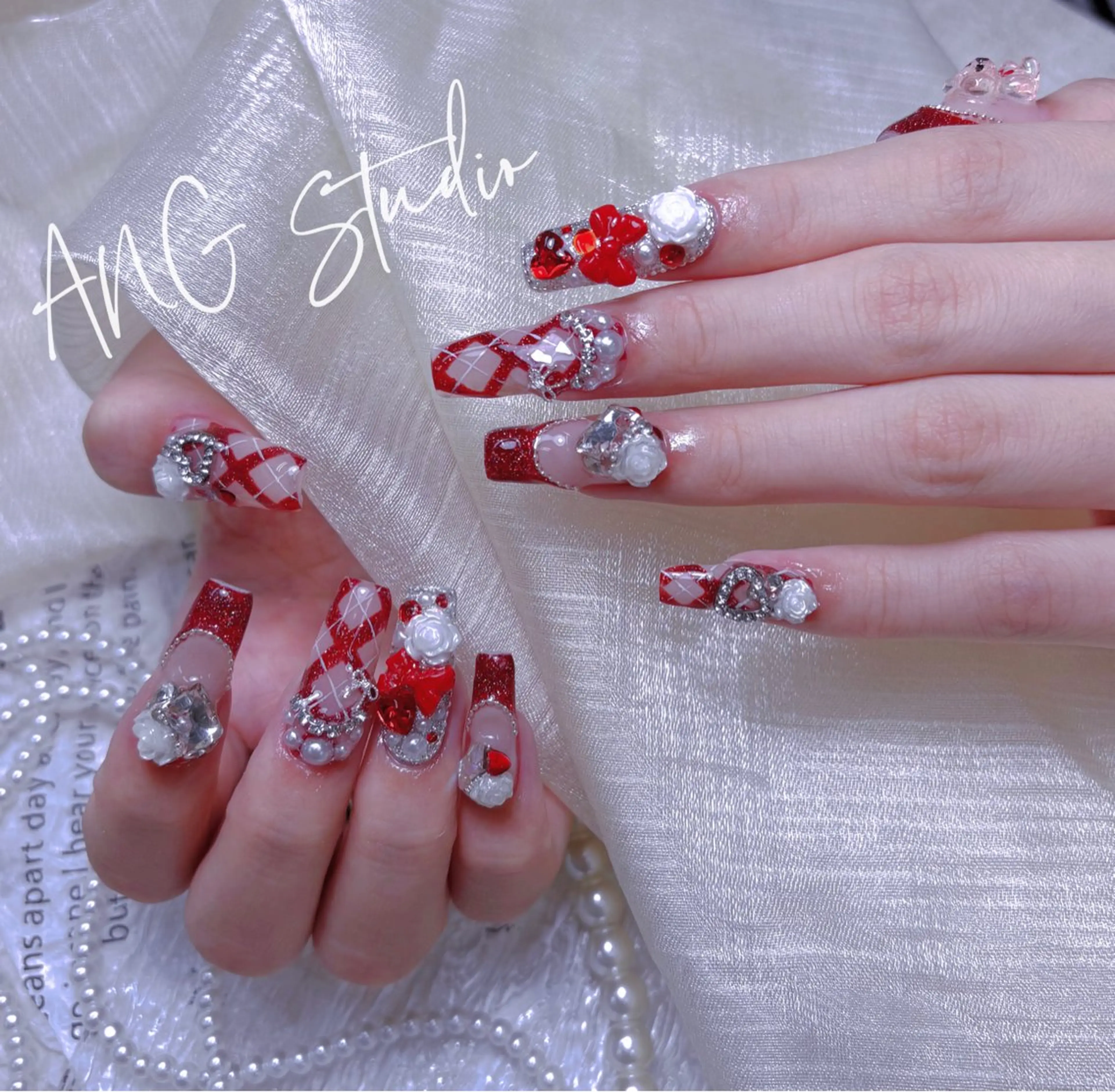 ネイル ハンドネイル ハンドケア ANG Studioのネイルデザイン