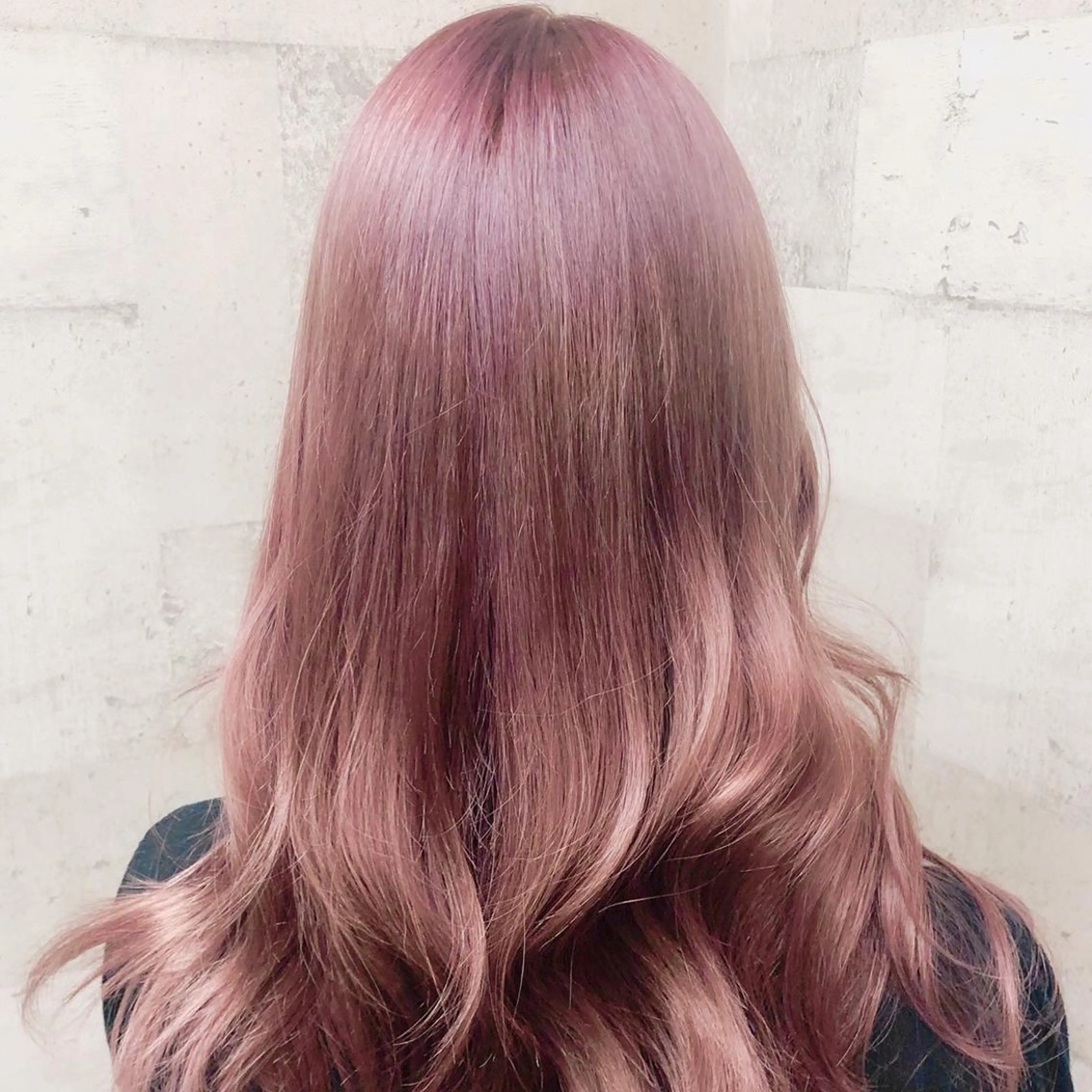 セミロング カラー PANOL 秀島のヘアスタイル