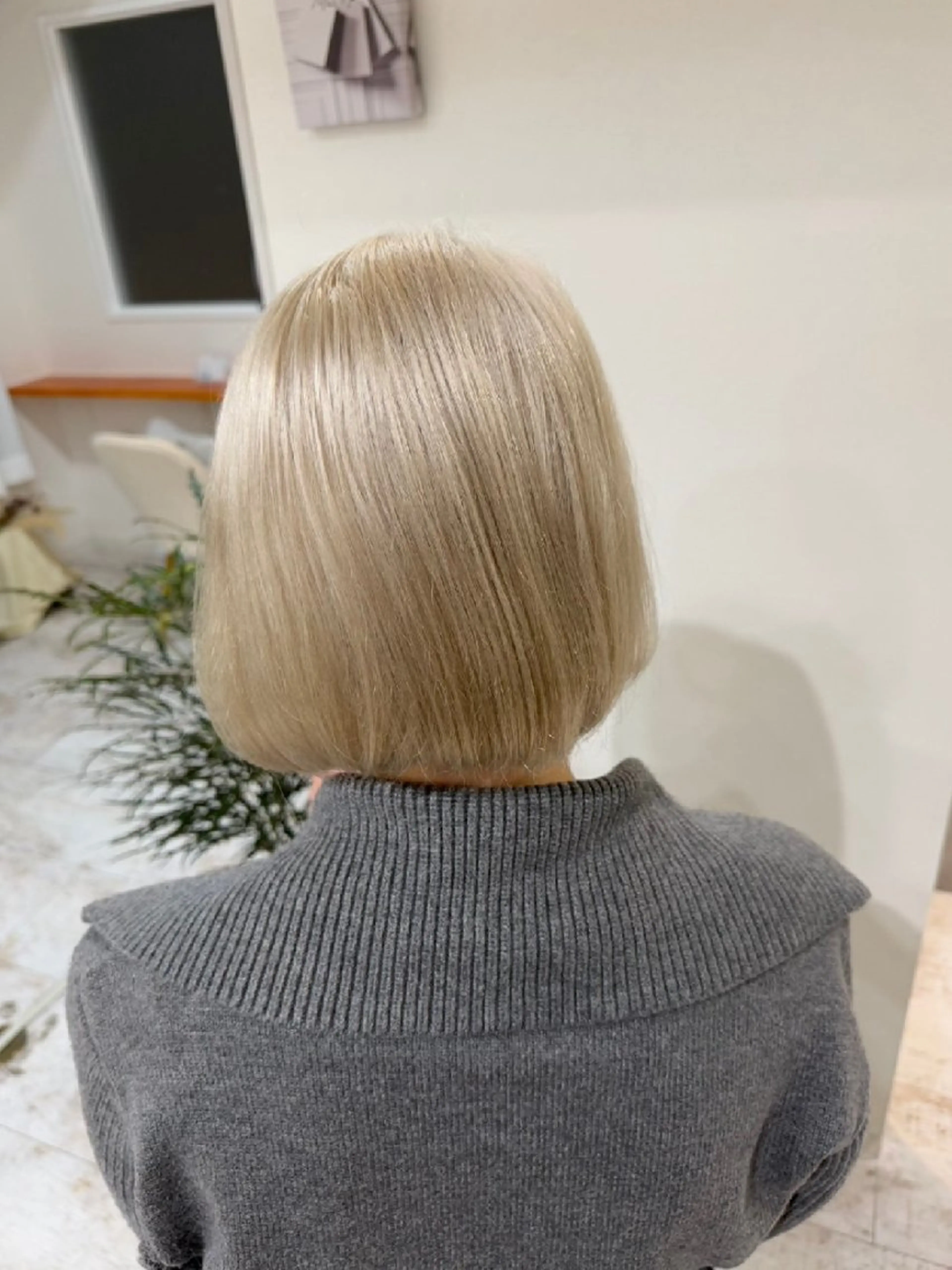 カラー ショート ヘアカラー ate.心斎橋 髪質改善のヘアスタイル
