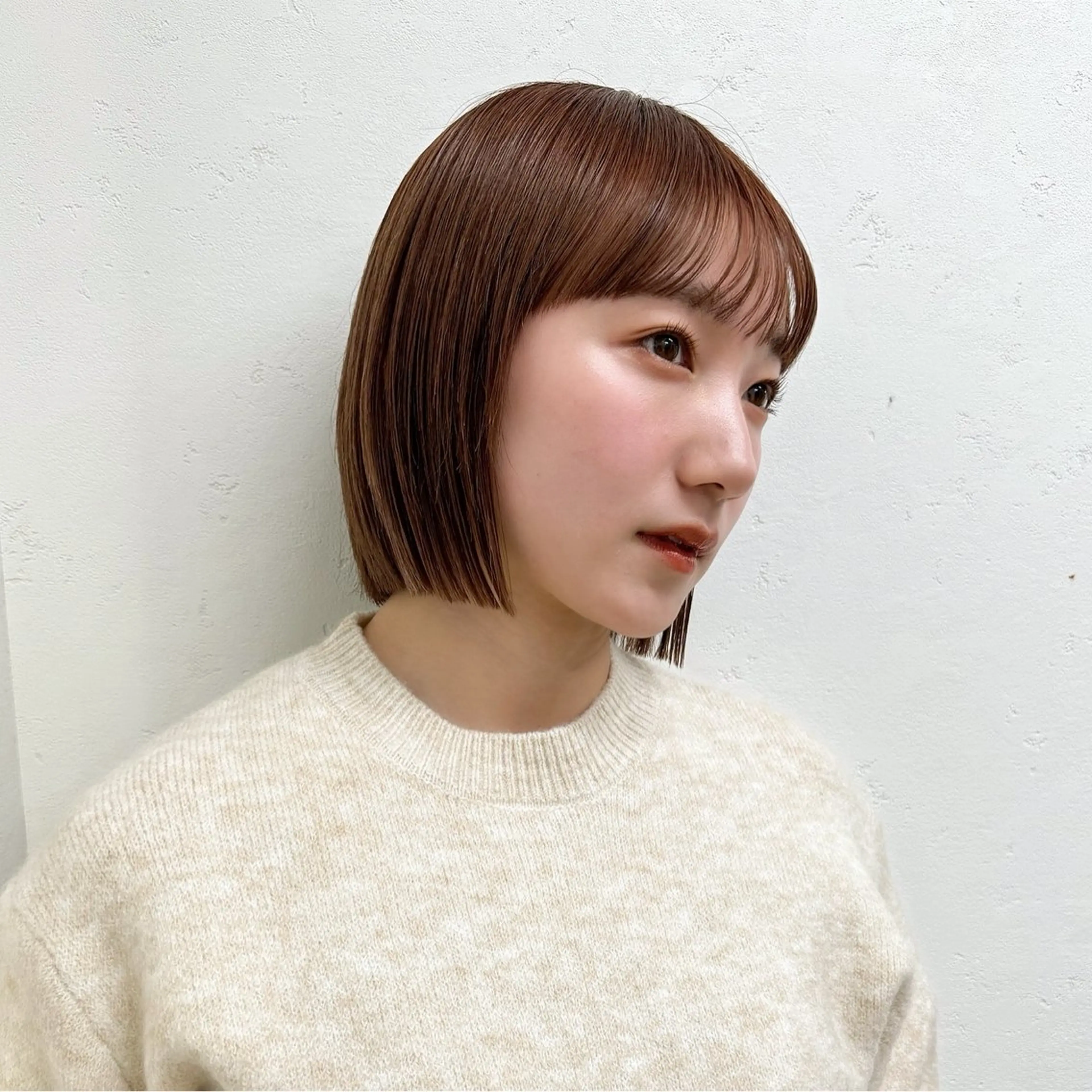 ショート カラー ベージュカラー ココアベージュ カット ヘアカラー トリートメント 透明感/レイヤー/ 髪質改善/あやか🤍のヘアスタイル