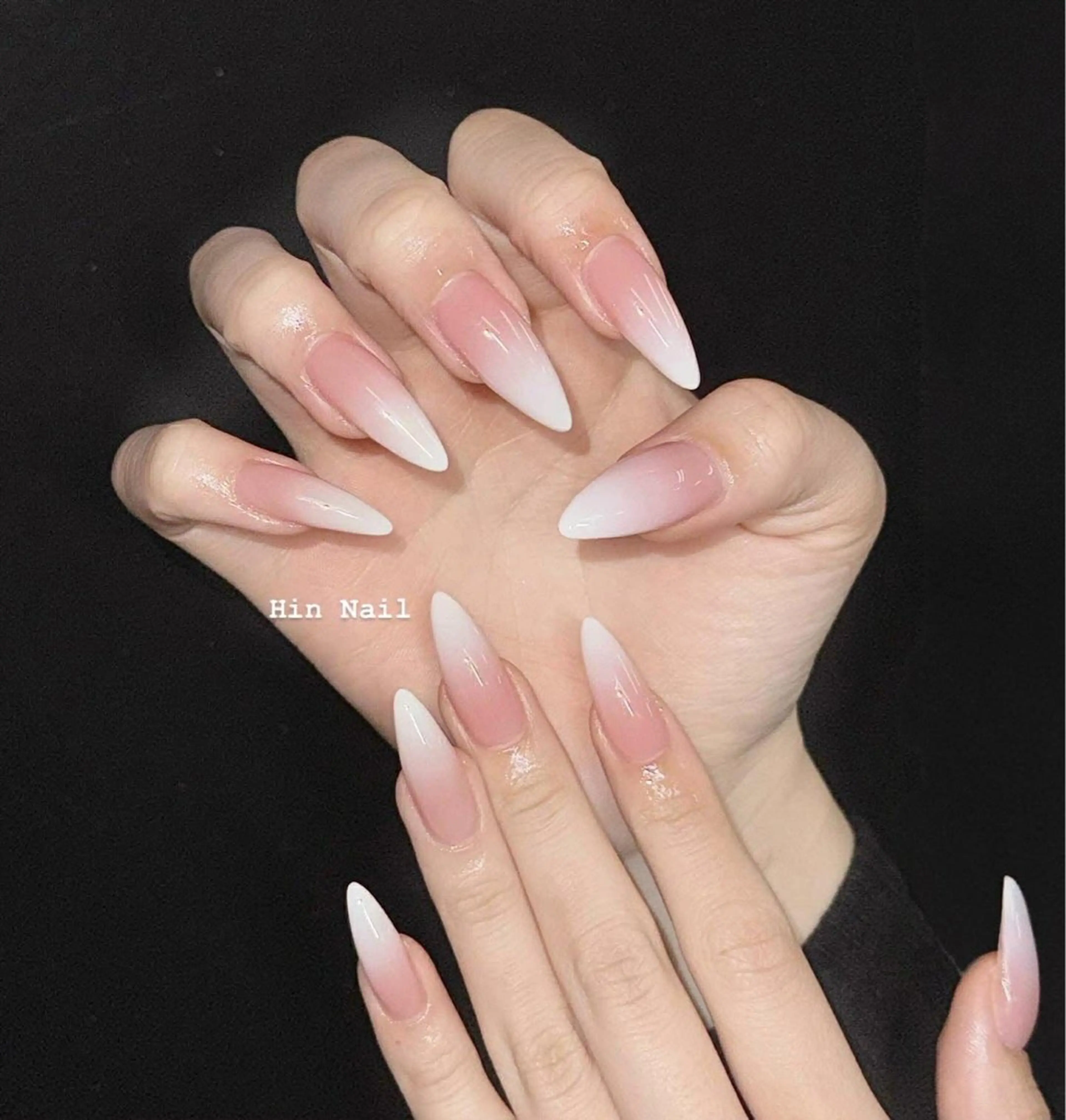 ネイル ハンドネイル Hin  Nail所属・Hin Nail Salonのネイルデザイン