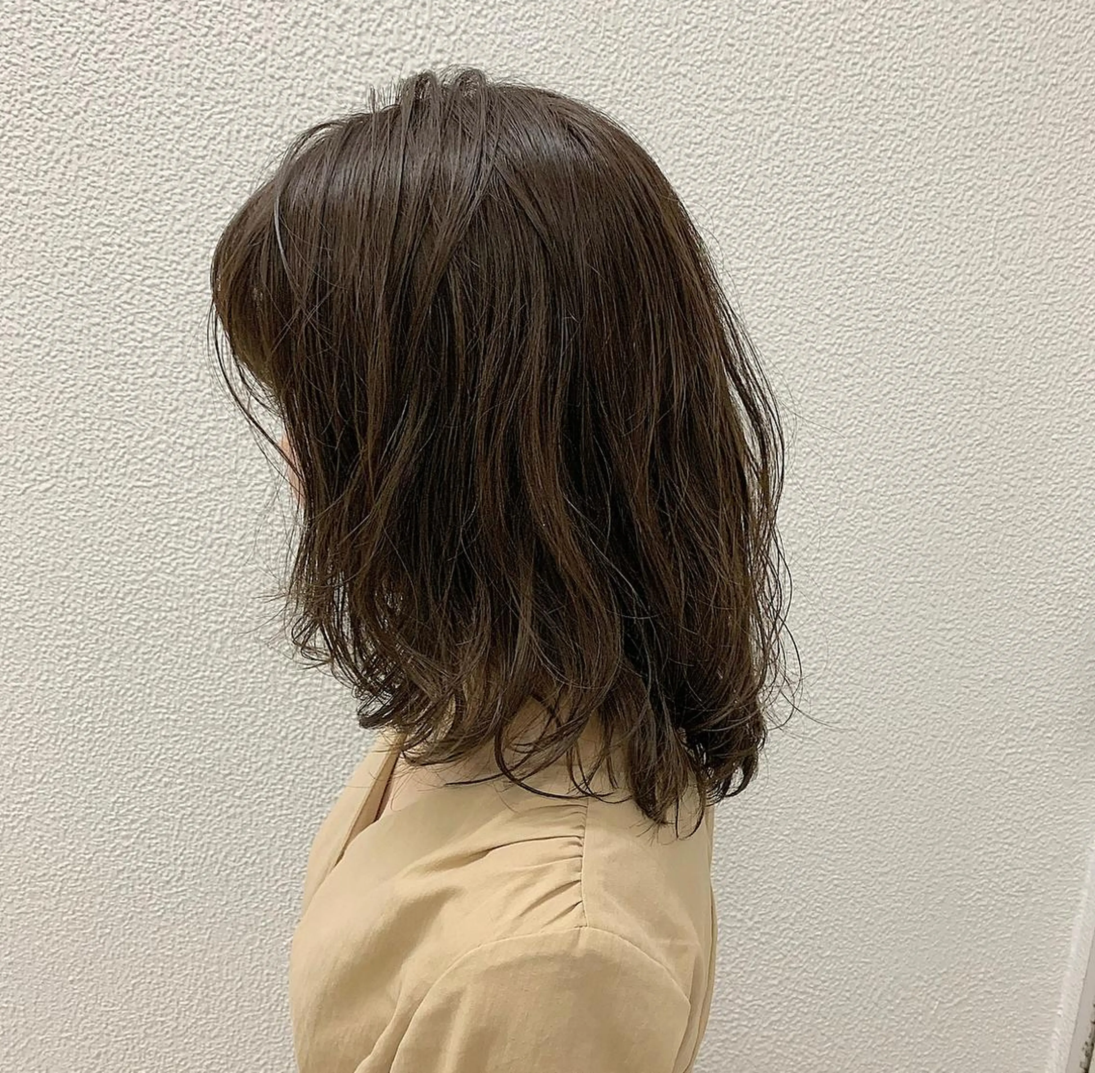 パーマ 小泉 葵のヘアスタイル